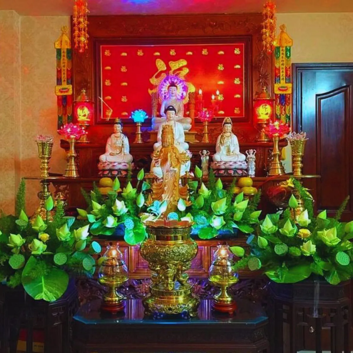 Bật Mí 9 Bông Chưng Bàn Thờ Ngày Tết Và Mẹo Giữ Hoa Để Bàn Thờ Lâu Tàn Bật Mí 9 Bông Chưng Bàn Thờ Ngày Tết Và Mẹo Giữ Hoa Để Bàn Thờ Lâu Tàn