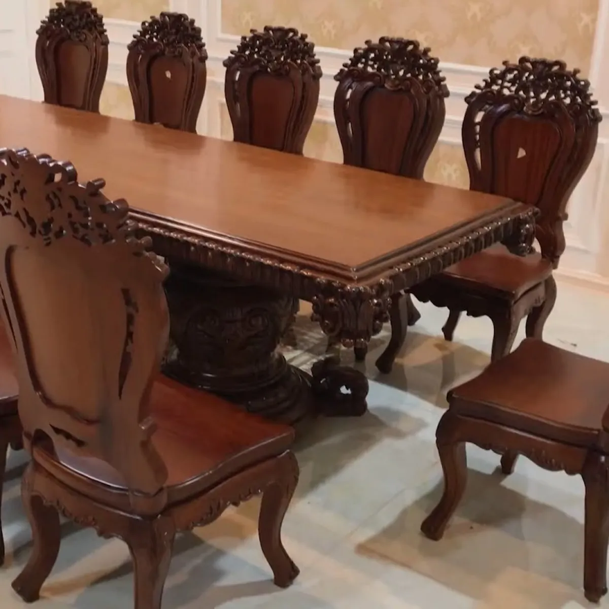 Bộ Bàn Ăn Cổ Điển Bộ Bàn Ăn Cổ Điển