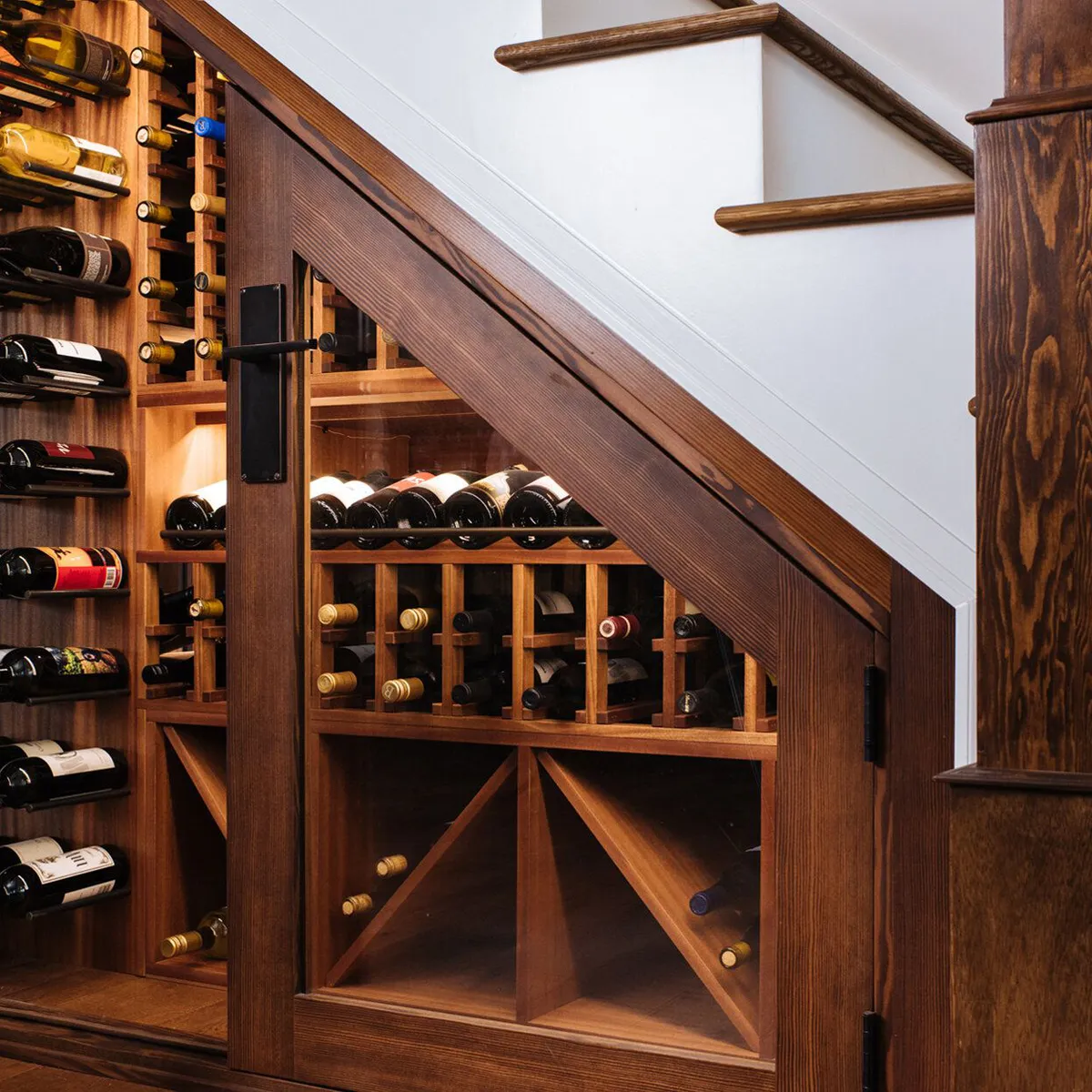 BST mẫu tủ trưng bày rượu đẹp giá rẻ đủ mọi phong cách xuất sắc nhất BST mẫu tủ trưng bày rượu đẹp giá rẻ đủ mọi phong cách xuất sắc nhất