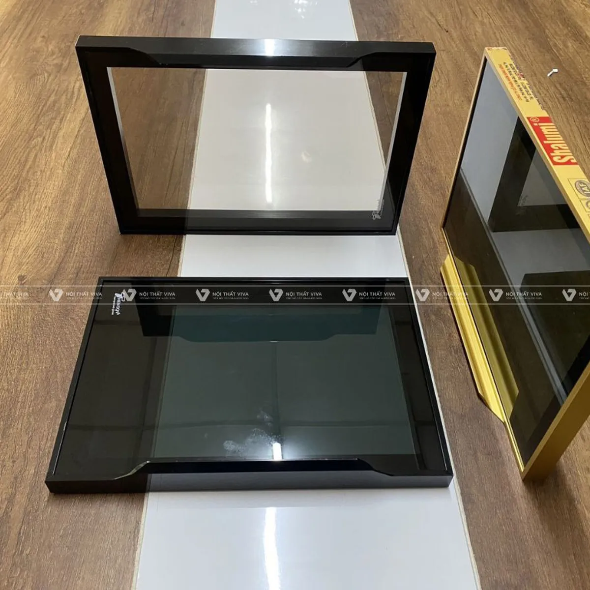 Cánh tủ nhôm kính là gì? Phân loại chi tiết và đặc điểm nổi bật bạn nên biết Cánh tủ nhôm kính là gì? Phân loại chi tiết và đặc điểm nổi bật bạn nên biết