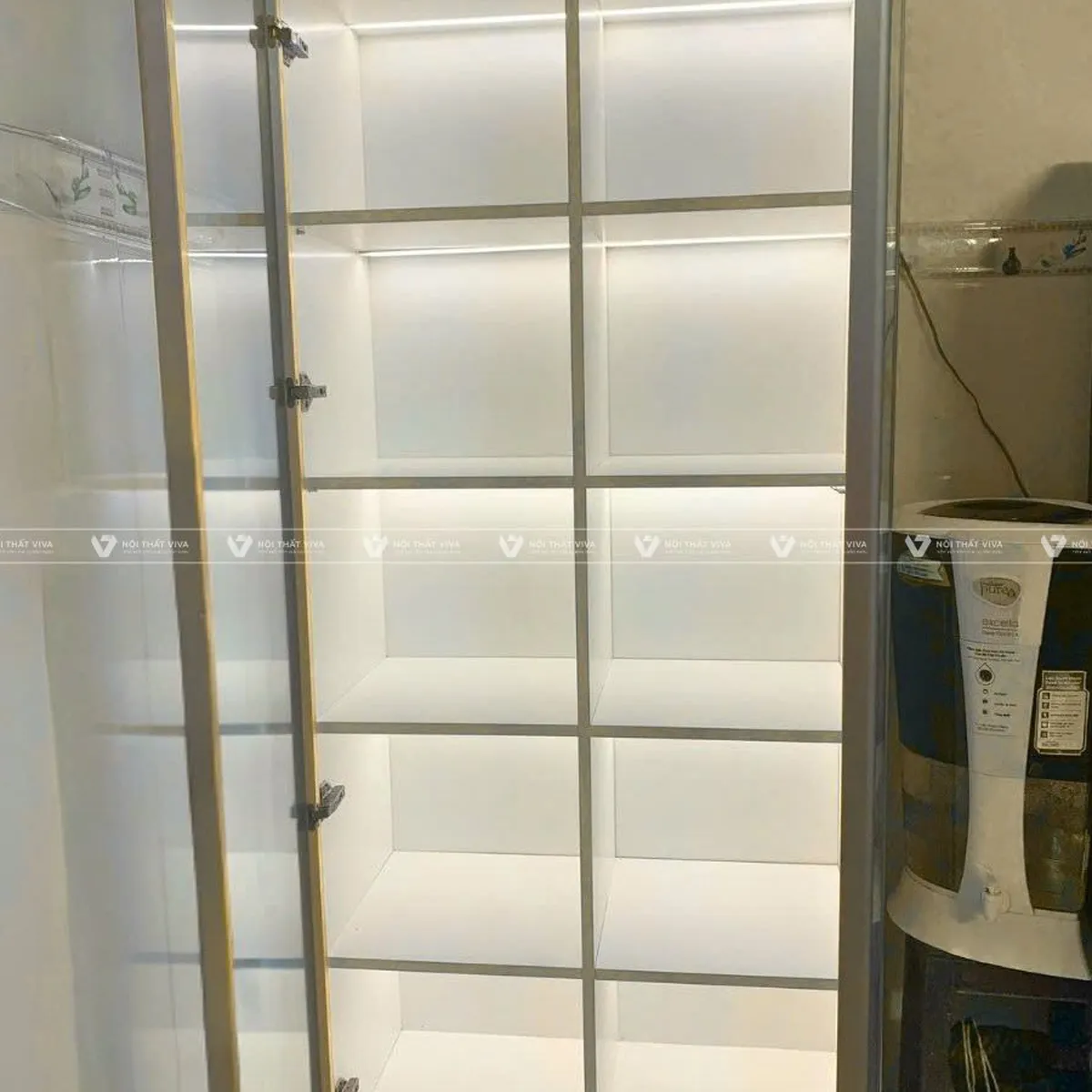 Cánh tủ nhôm kính là gì? Phân loại chi tiết và đặc điểm nổi bật bạn nên biết Cánh tủ nhôm kính là gì? Phân loại chi tiết và đặc điểm nổi bật bạn nên biết