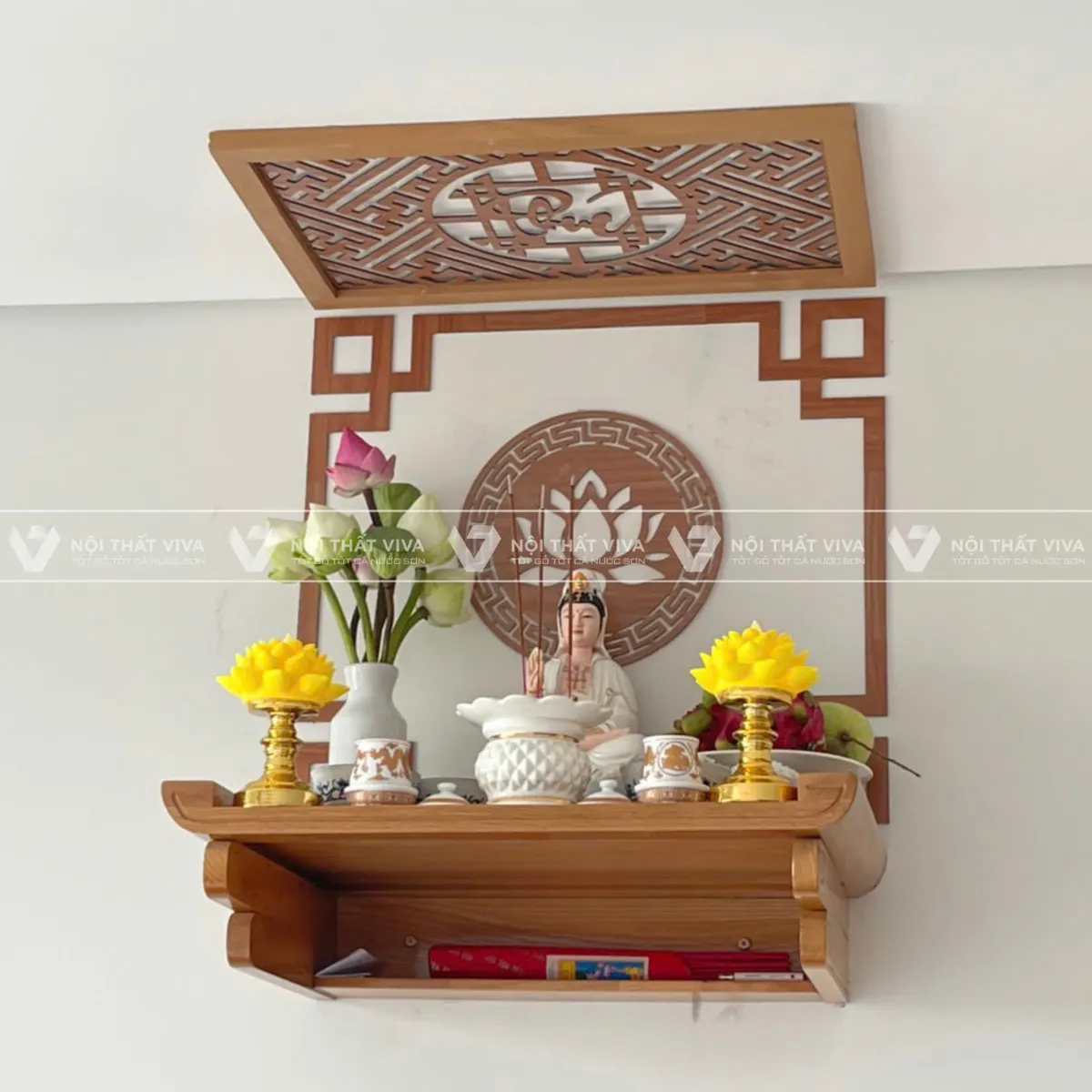 Chi tiết cách bài trí bàn thờ Quan Âm treo tường tại gia đúng chuẩn  Chi tiết cách bài trí bàn thờ Quan Âm treo tường tại gia đúng chuẩn