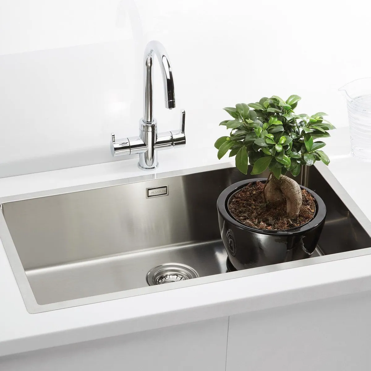 Có Nên Chọn Chậu Rửa Bát 1 Hố 80cm? Đánh Giá Chi Tiết, Đầy Đủ Nhất Có Nên Chọn Chậu Rửa Bát 1 Hố 80cm? Đánh Giá Chi Tiết, Đầy Đủ Nhất