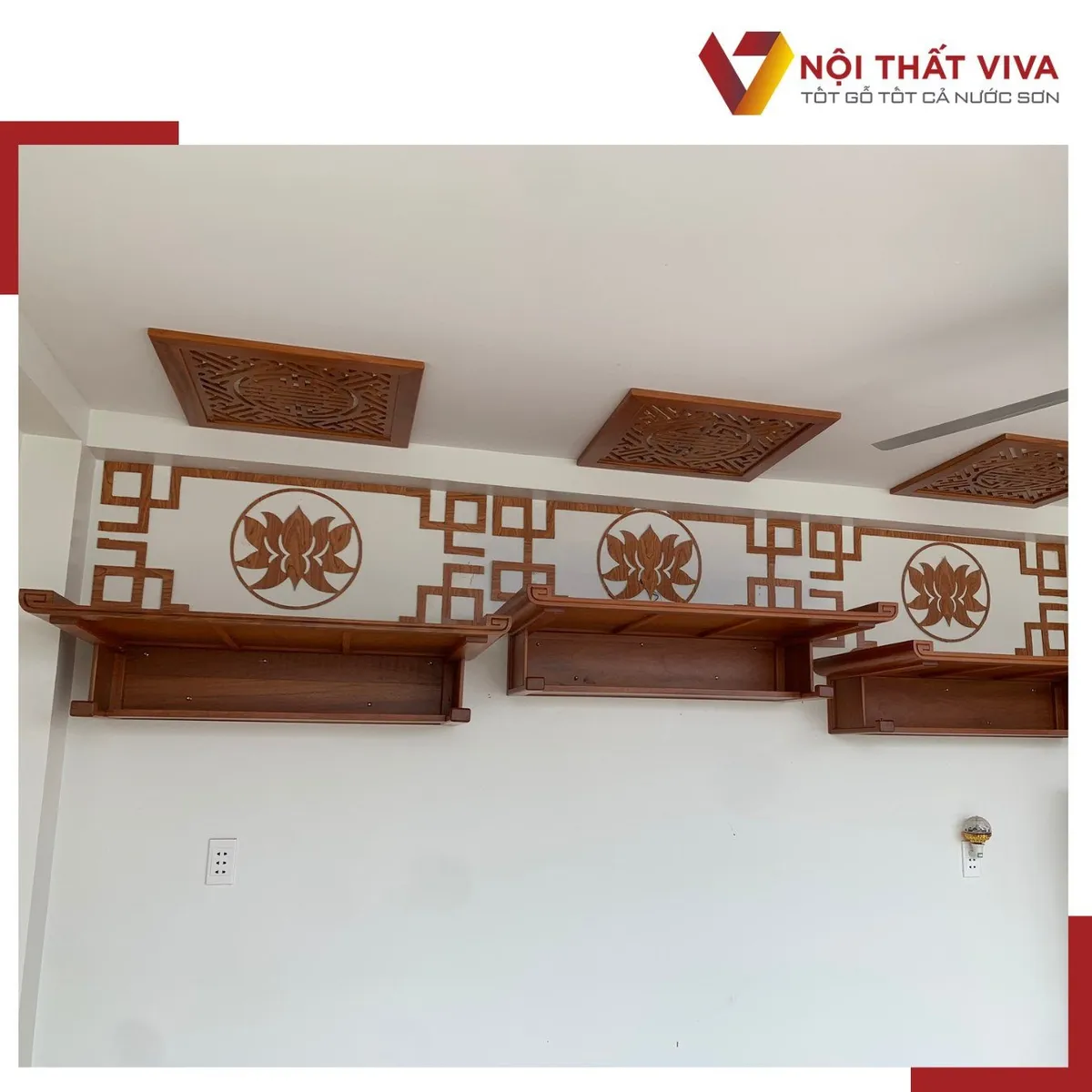 Giao Lắp 3 Bộ Trang Bàn Thờ Treo Tường Bằng Gỗ Gõ Đỏ Chuẩn Phong Thủy Giao Lắp 3 Bộ Trang Bàn Thờ Treo Tường Bằng Gỗ Gõ Đỏ Chuẩn Phong Thủy