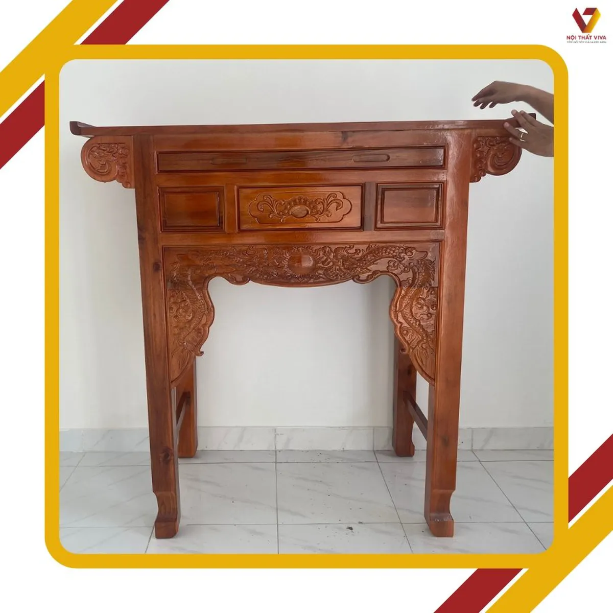 Giao Lắp Mẫu Bàn Thờ Đẹp Đơn Giản Bằng Gỗ Tràm - Sự Kết Hợp Hoàn Hảo Giao Lắp Mẫu Bàn Thờ Đẹp Đơn Giản Bằng Gỗ Tràm - Sự Kết Hợp Hoàn Hảo