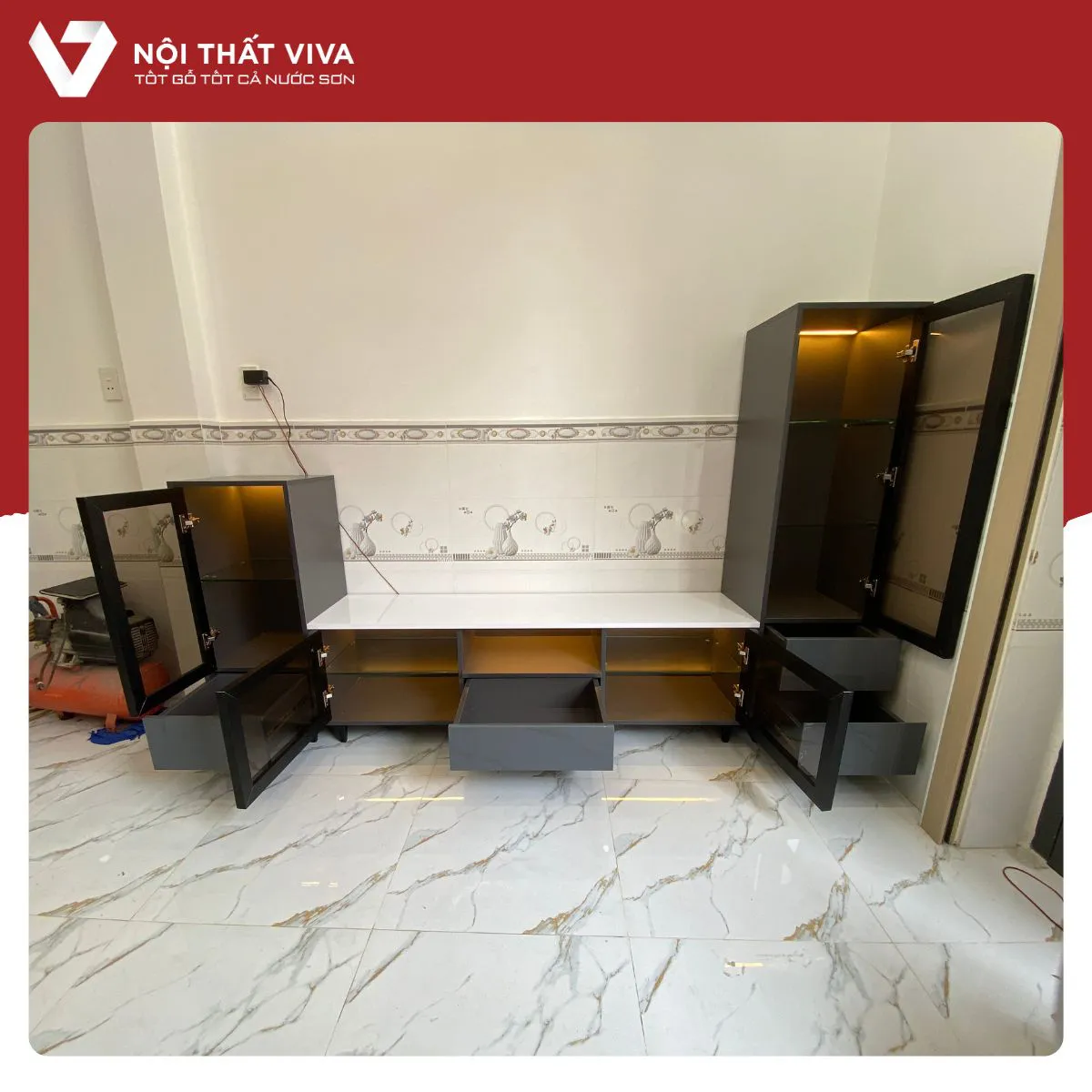 Giao Lắp Tủ Để Tivi Phòng Khách Đẹp: Khung Gỗ Acrylic Phối Cánh Kính Giao Lắp Tủ Để Tivi Phòng Khách Đẹp: Khung Gỗ Acrylic Phối Cánh Kính