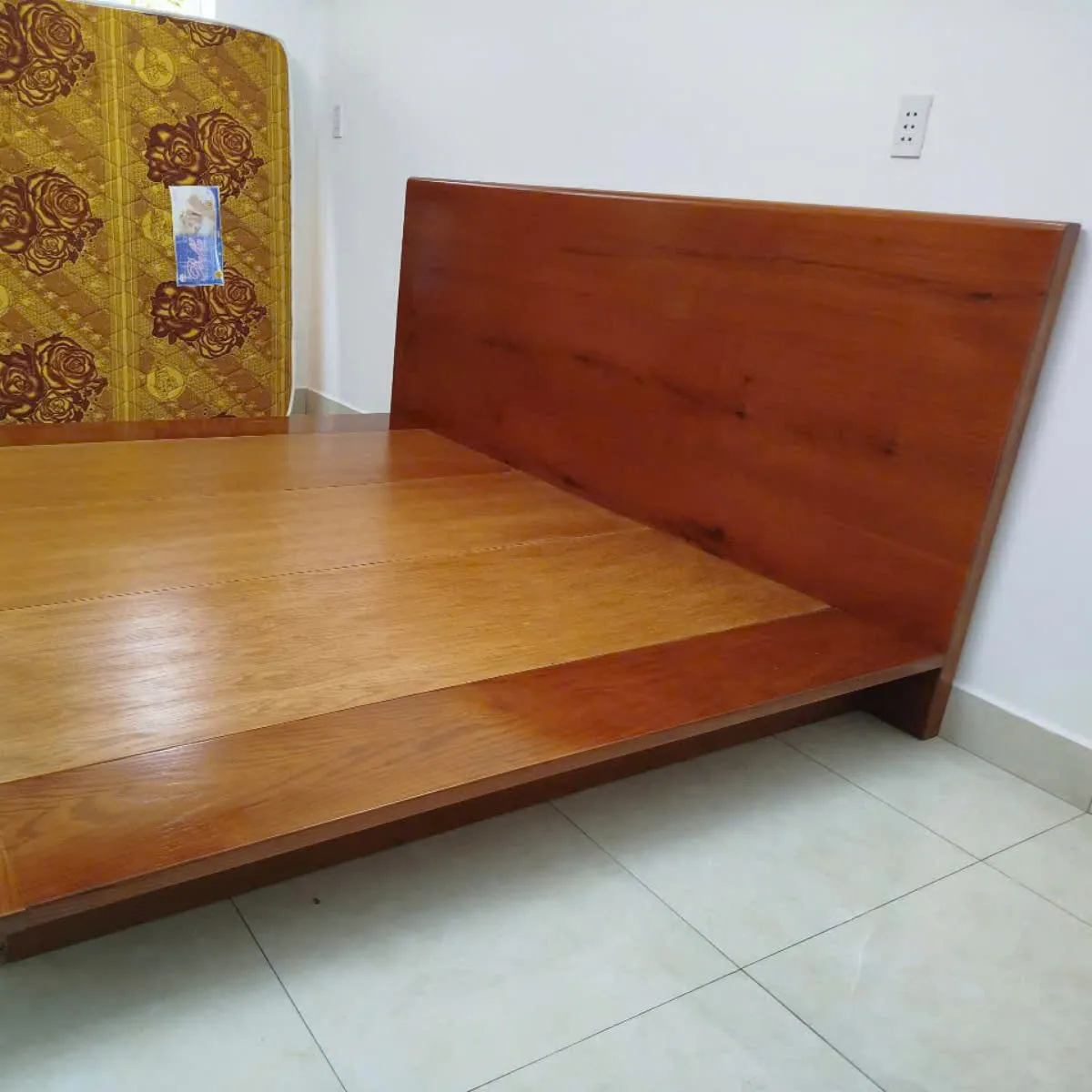 Gợi ý 10 mẫu giường gỗ xoan đào đáng mua nhất hiện nay Gợi ý 10 mẫu giường gỗ xoan đào đáng mua nhất hiện nay