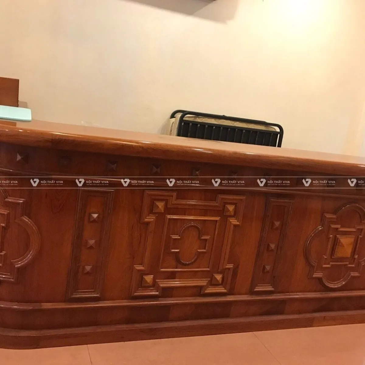 Gợi ý 10+ mẫu quầy lễ tân gỗ tự nhiên ấn tượng cho không gian đón khách Gợi ý 10+ mẫu quầy lễ tân gỗ tự nhiên ấn tượng cho không gian đón khách