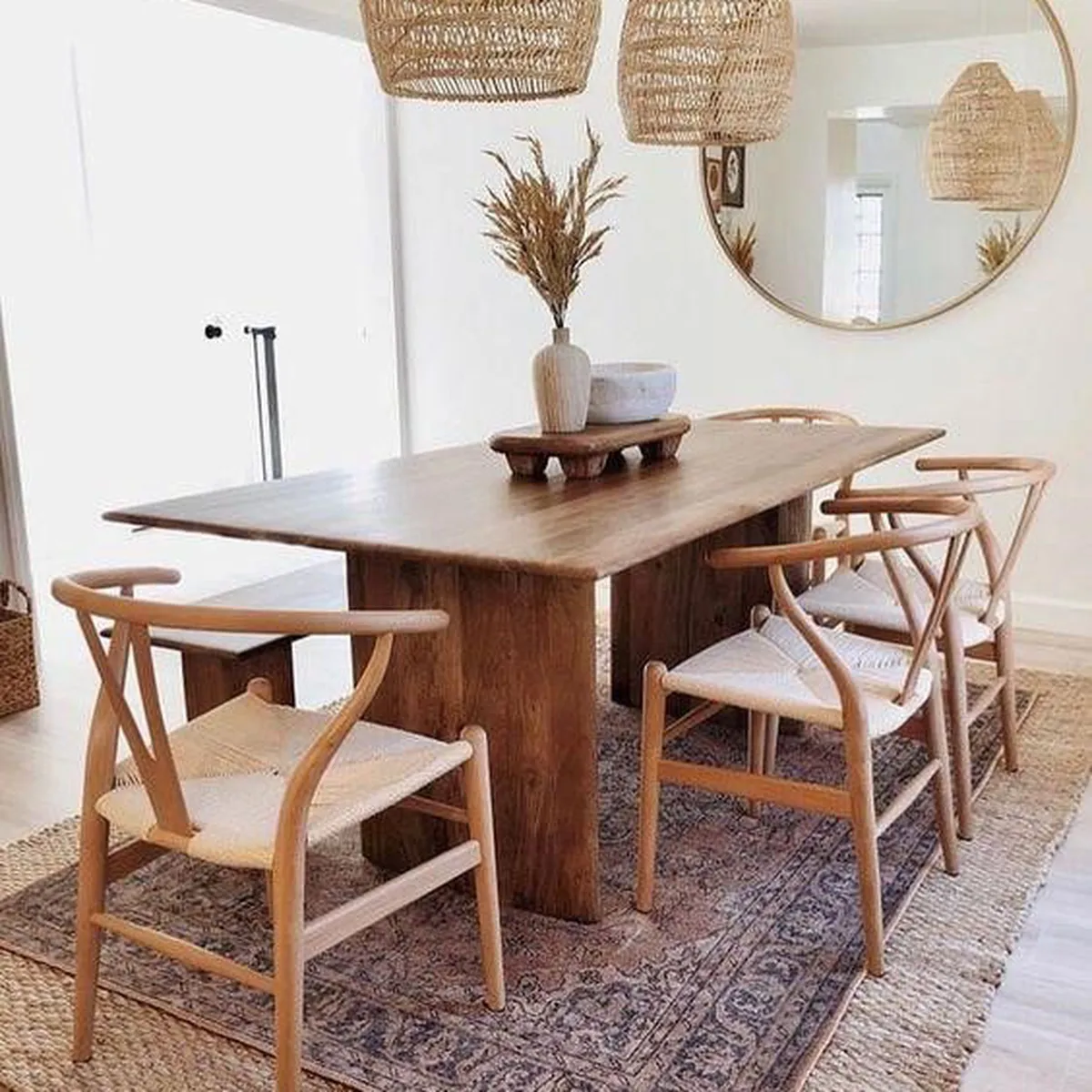 Mách bạn cách trang trí bàn ăn đẹp mà vô cùng đơn giản và bắt mắt Mách bạn cách trang trí bàn ăn đẹp mà vô cùng đơn giản và bắt mắt