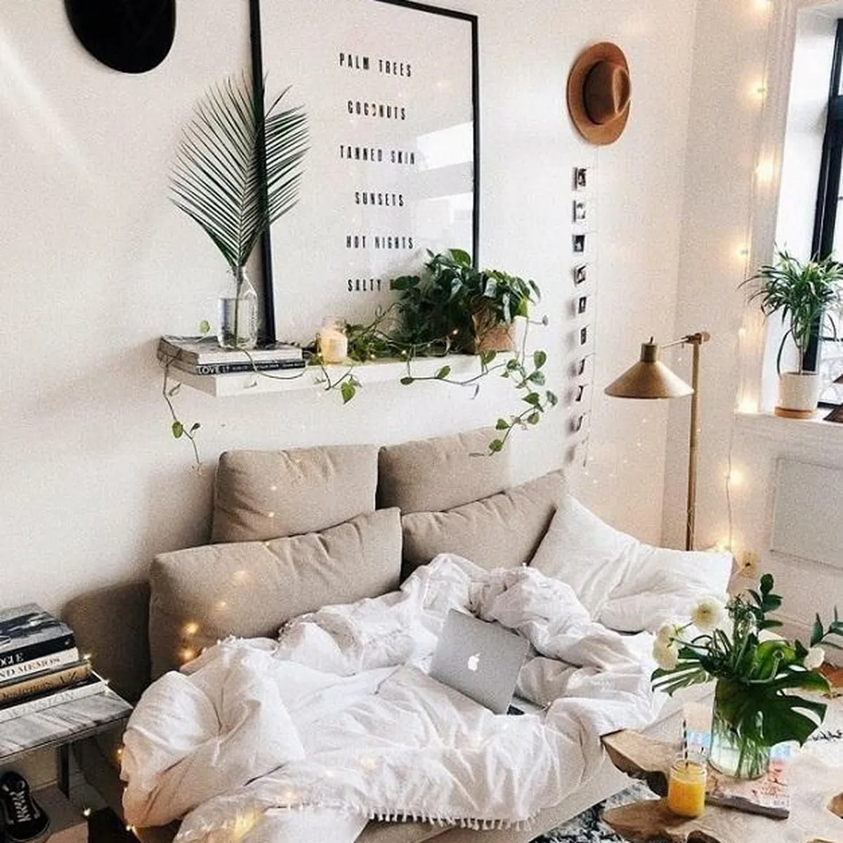 Hướng dẫn trang trí phòng ngủ nhỏ cho nữ đơn giản mà đẹp Hướng dẫn trang trí phòng ngủ nhỏ cho nữ đơn giản mà đẹp