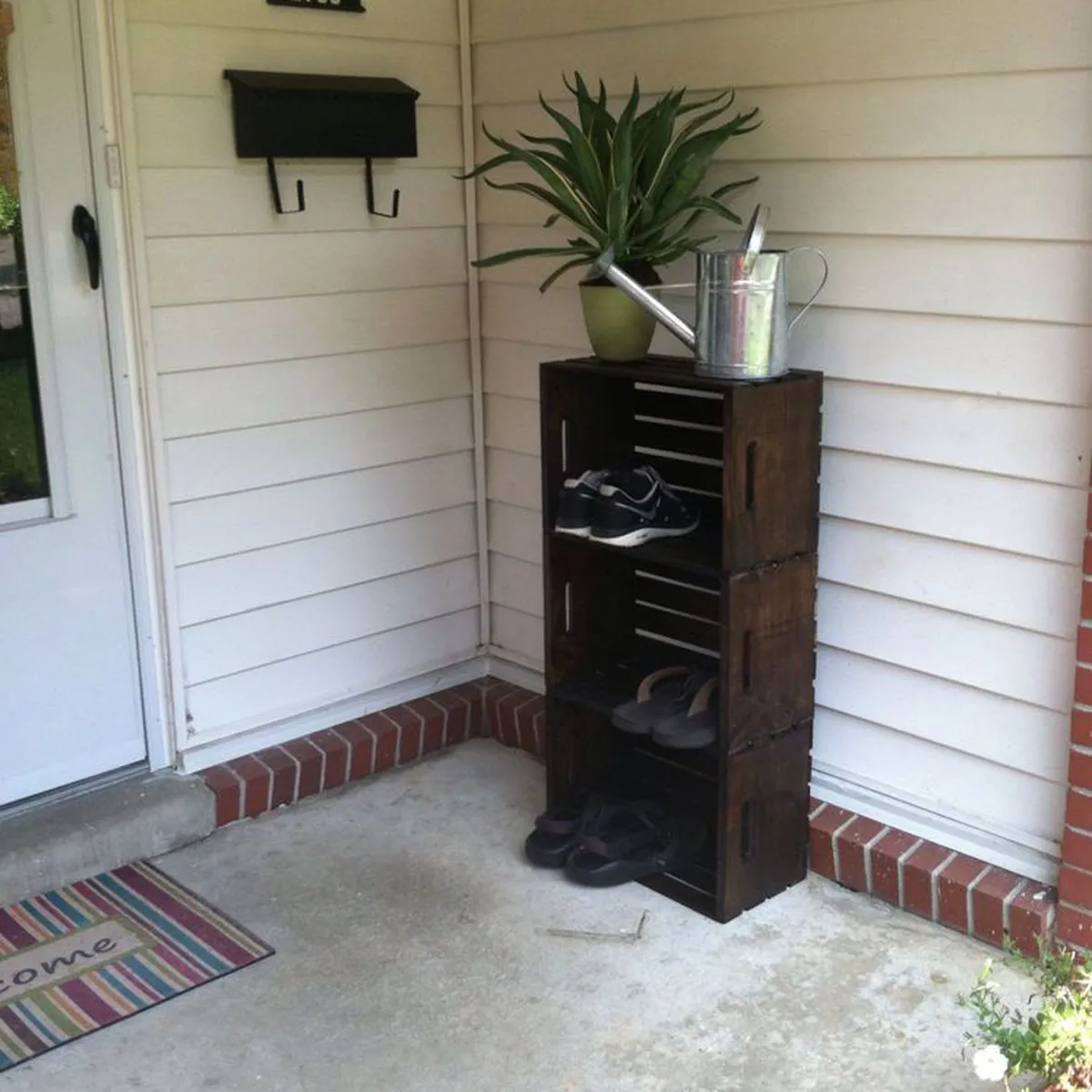 Những vị trí đặt tủ giày dép theo phong thủy hút tài lộc, tăng may mắn Những vị trí đặt tủ giày dép theo phong thủy hút tài lộc, tăng may mắn