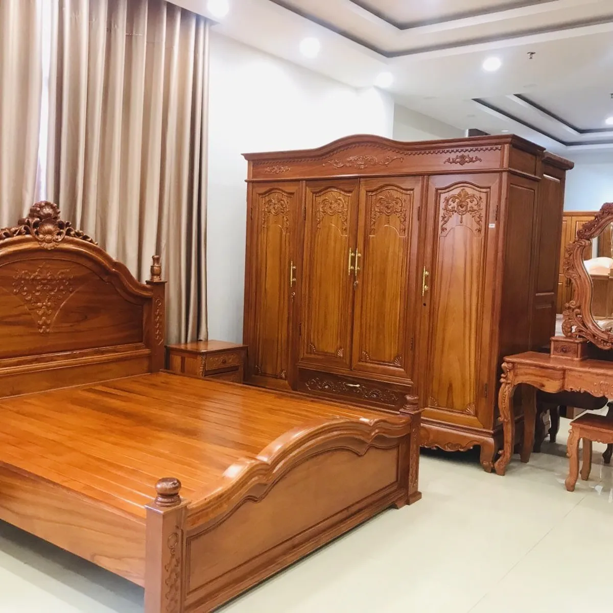 Khám Phá 7+ Combo Phòng Ngủ Tân Cổ Điển Đẹp Xuất Sắc, Báo Giá Tốt Nhất Khám Phá 7+ Combo Phòng Ngủ Tân Cổ Điển Đẹp Xuất Sắc, Báo Giá Tốt Nhất