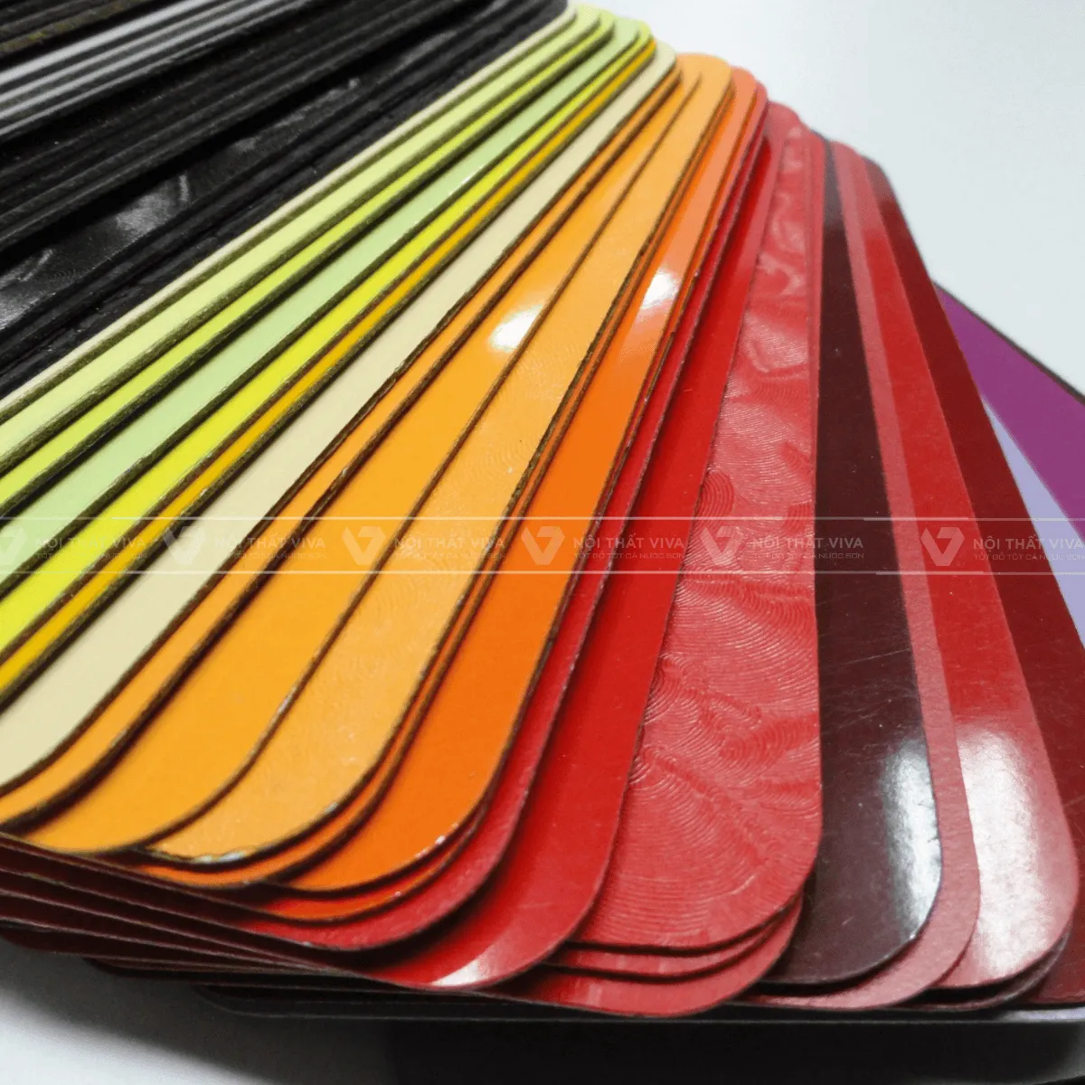 Laminate là gì? Những điều bạn nên biết về chất liệu này Laminate là gì? Những điều bạn nên biết về chất liệu này