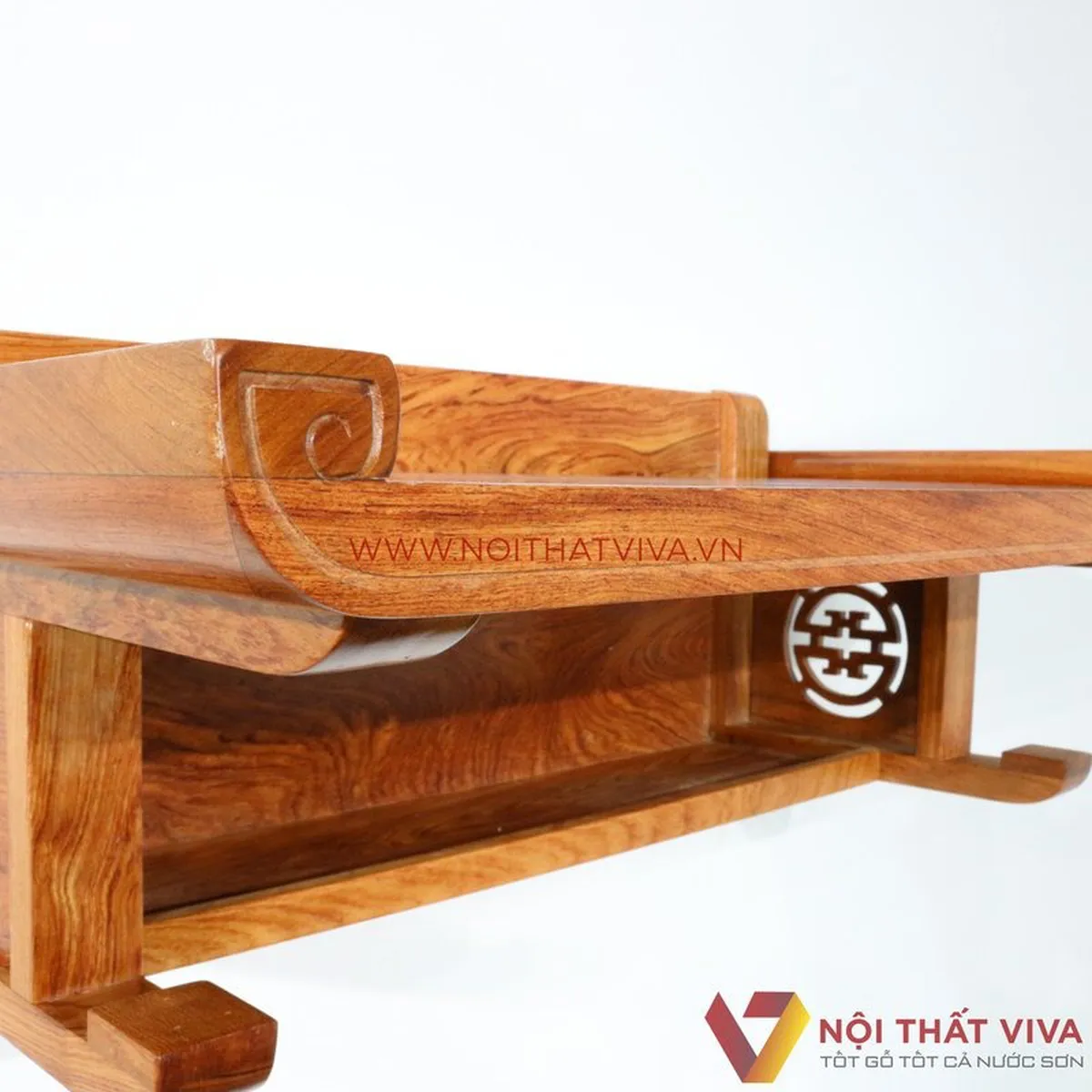 Lựa Chọn Bàn Thờ Treo Tường Nhỏ Sao Cho Chuẩn? Bí Kíp Ai Cũng Nên Biết Lựa Chọn Bàn Thờ Treo Tường Nhỏ Sao Cho Chuẩn? Bí Kíp Ai Cũng Nên Biết