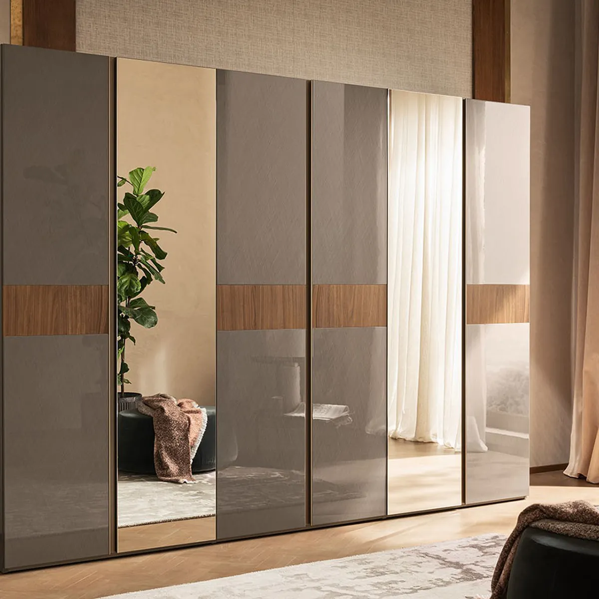 Mê Mẩn Các Mẫu Tủ Kính Trưng Bày Quần Áo HOT TREND, Nâng Tầm Đẳng Cấp Mê Mẩn Các Mẫu Tủ Kính Trưng Bày Quần Áo HOT TREND, Nâng Tầm Đẳng Cấp