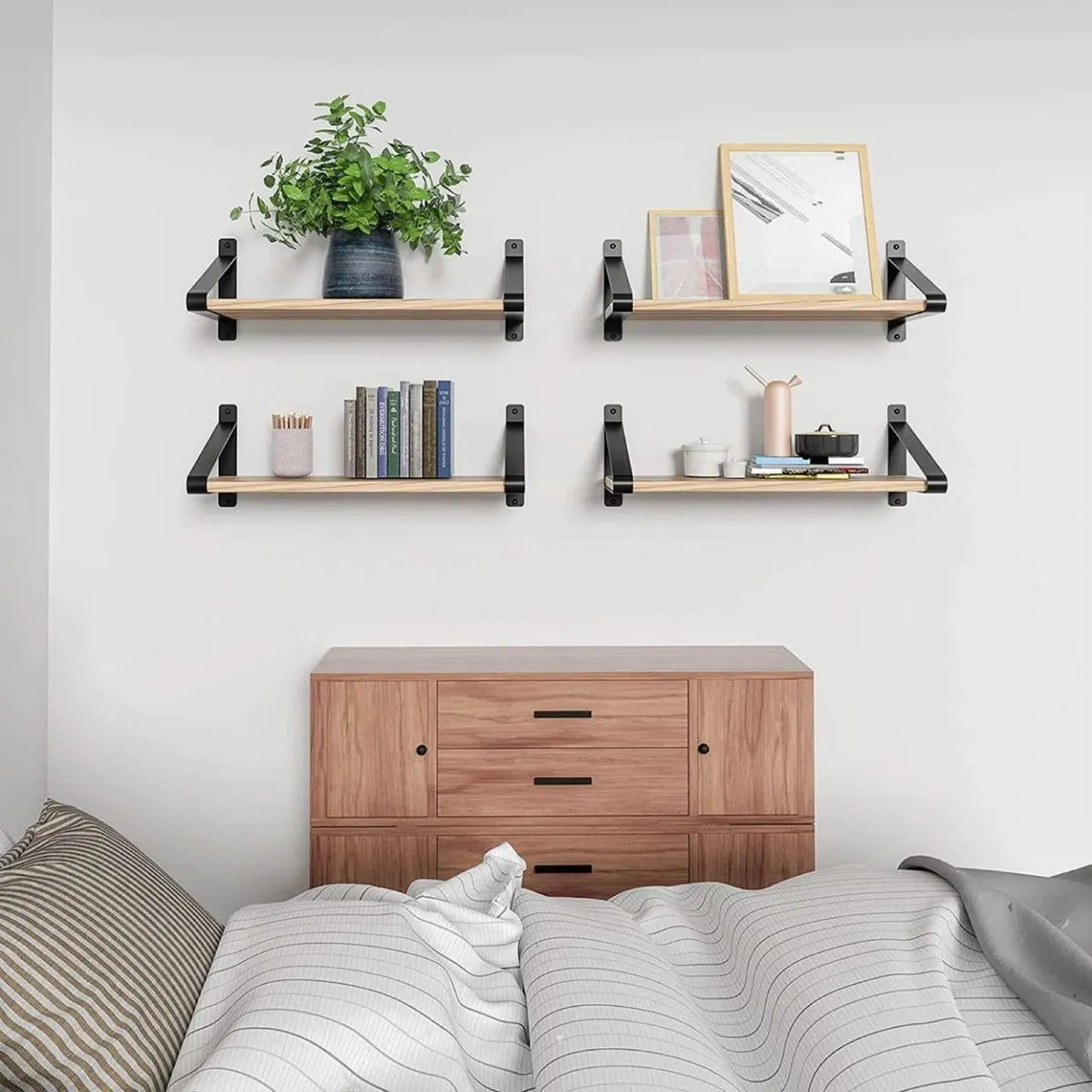 Ngắm Không Biết Chán TOP Kệ Treo Tường Phòng Ngủ Đẹp, Rẻ, Dễ Decor Ngắm Không Biết Chán TOP Kệ Treo Tường Phòng Ngủ Đẹp, Rẻ, Dễ Decor