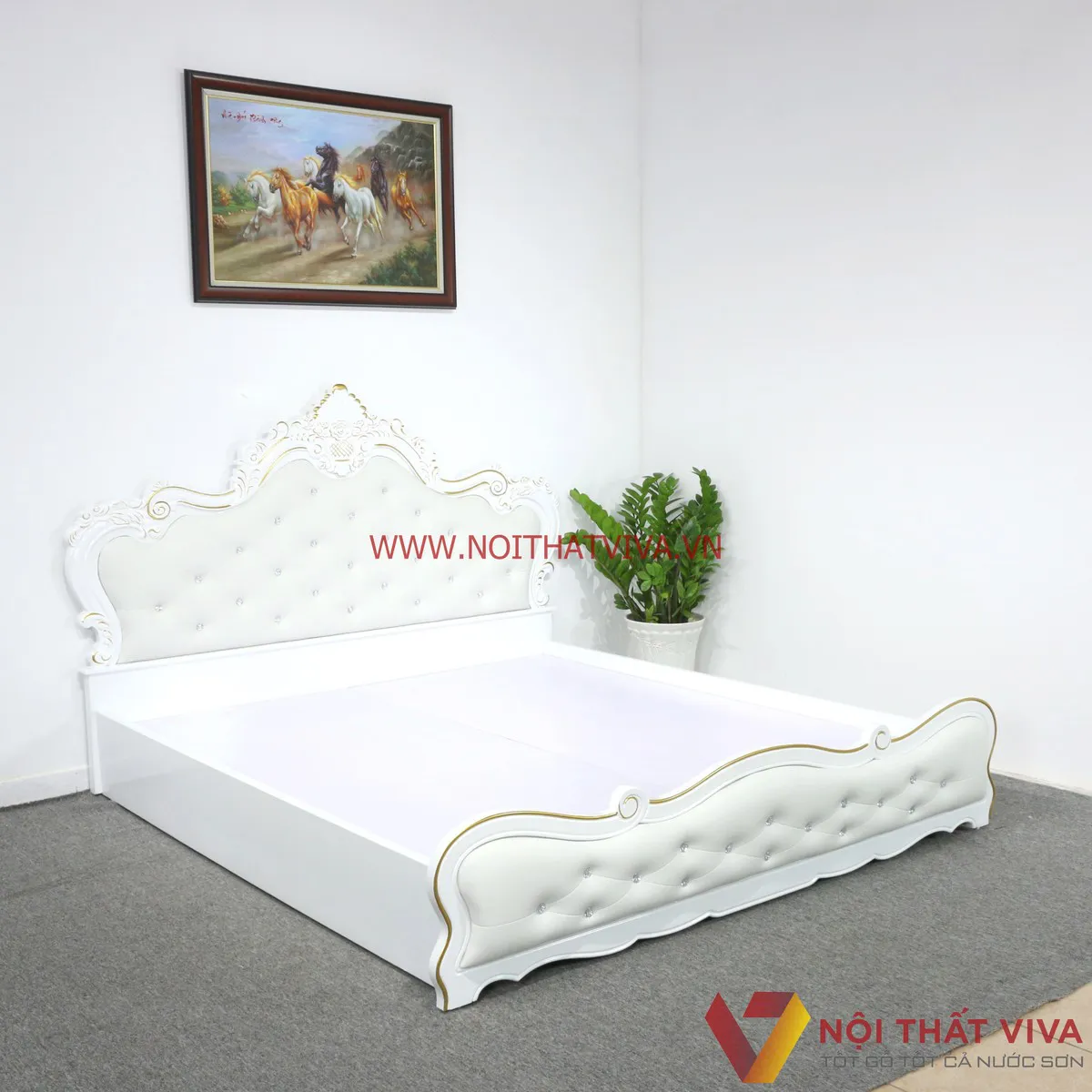 Những mẫu giường ngủ hoàng gia giá rẻ được yêu thích nhất hiện nay Những mẫu giường ngủ hoàng gia giá rẻ được yêu thích nhất hiện nay