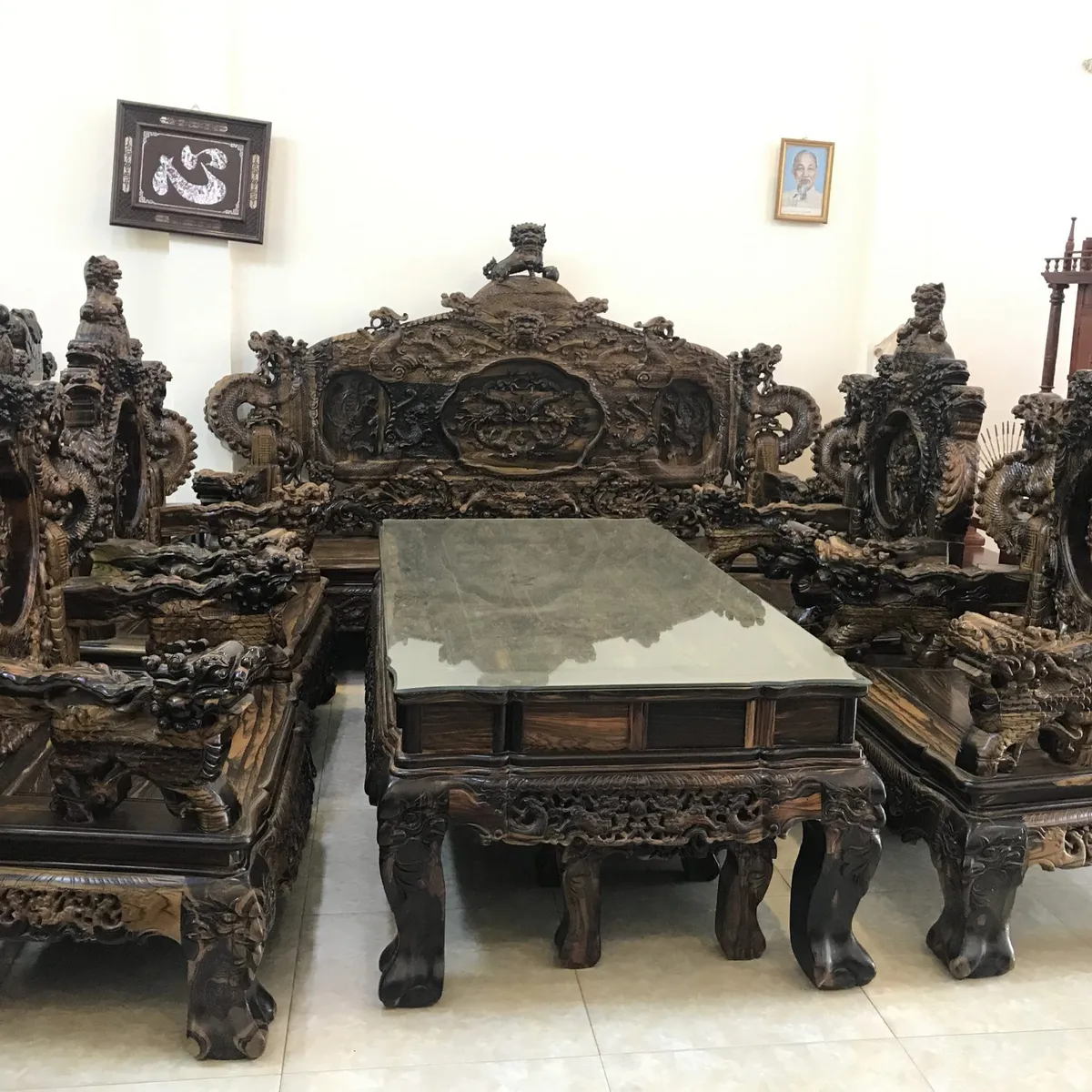 Salon Gỗ Mun: Cập Nhật Từ A Đến Z Những Điều Cần Biết Trước Khi Mua Salon Gỗ Mun: Cập Nhật Từ A Đến Z Những Điều Cần Biết Trước Khi Mua
