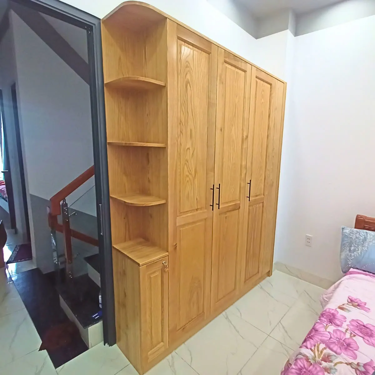 Sửa chữa tủ gỗ ở đâu giá rẻ tại TP.HCM?   Sửa chữa tủ gỗ ở đâu giá rẻ tại TP.HCM?