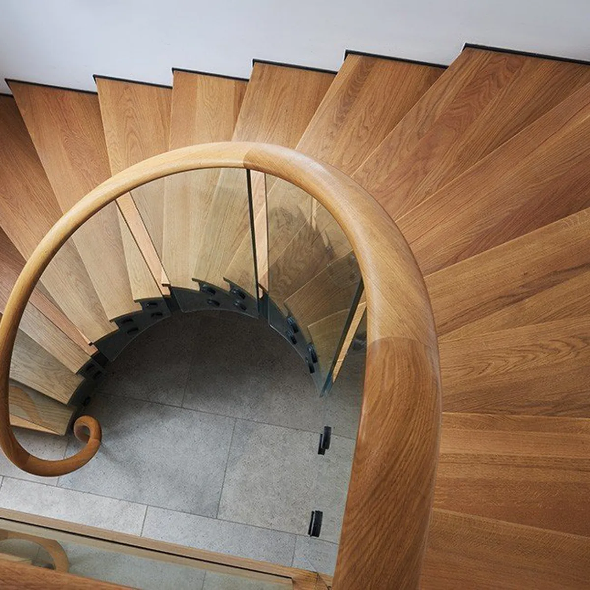 Tay Vịn Cầu Thang Gỗ Tay Vịn Cầu Thang Gỗ