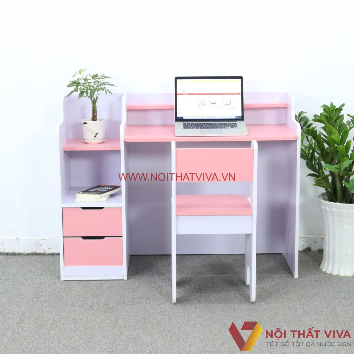 Top 3 mẫu bàn học cho bé gái xinh xắn, cao cấp, khiến bé thích mê Top 3 mẫu bàn học cho bé gái xinh xắn, cao cấp, khiến bé thích mê