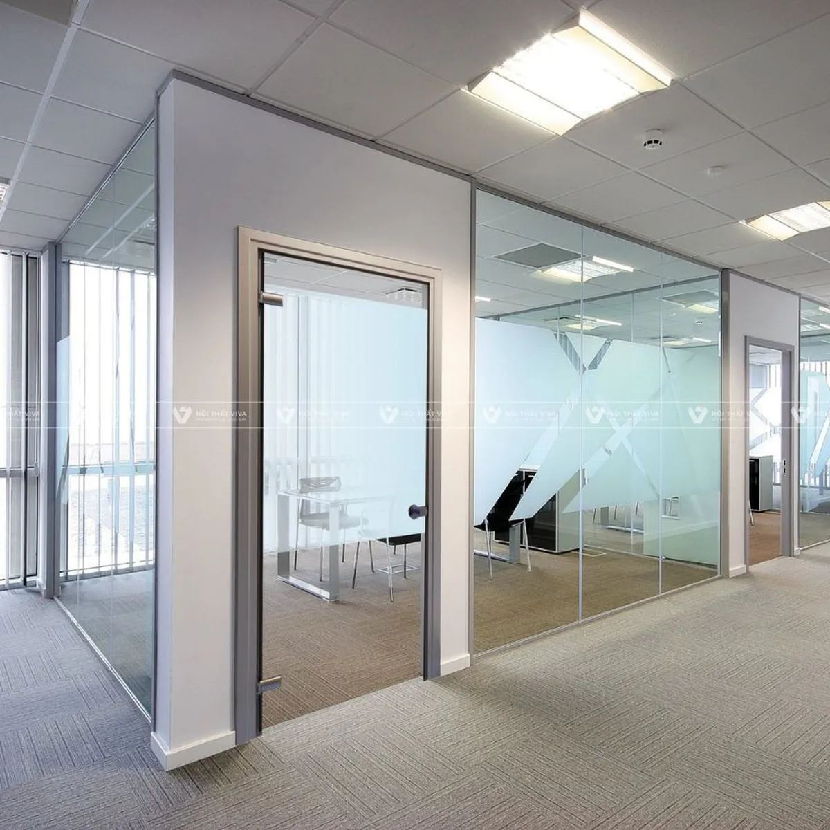 TOP 5 mẫu vách kính văn phòng đẹp kèm báo giá thi công chi tiết  TOP 5 mẫu vách kính văn phòng đẹp kèm báo giá thi công chi tiết