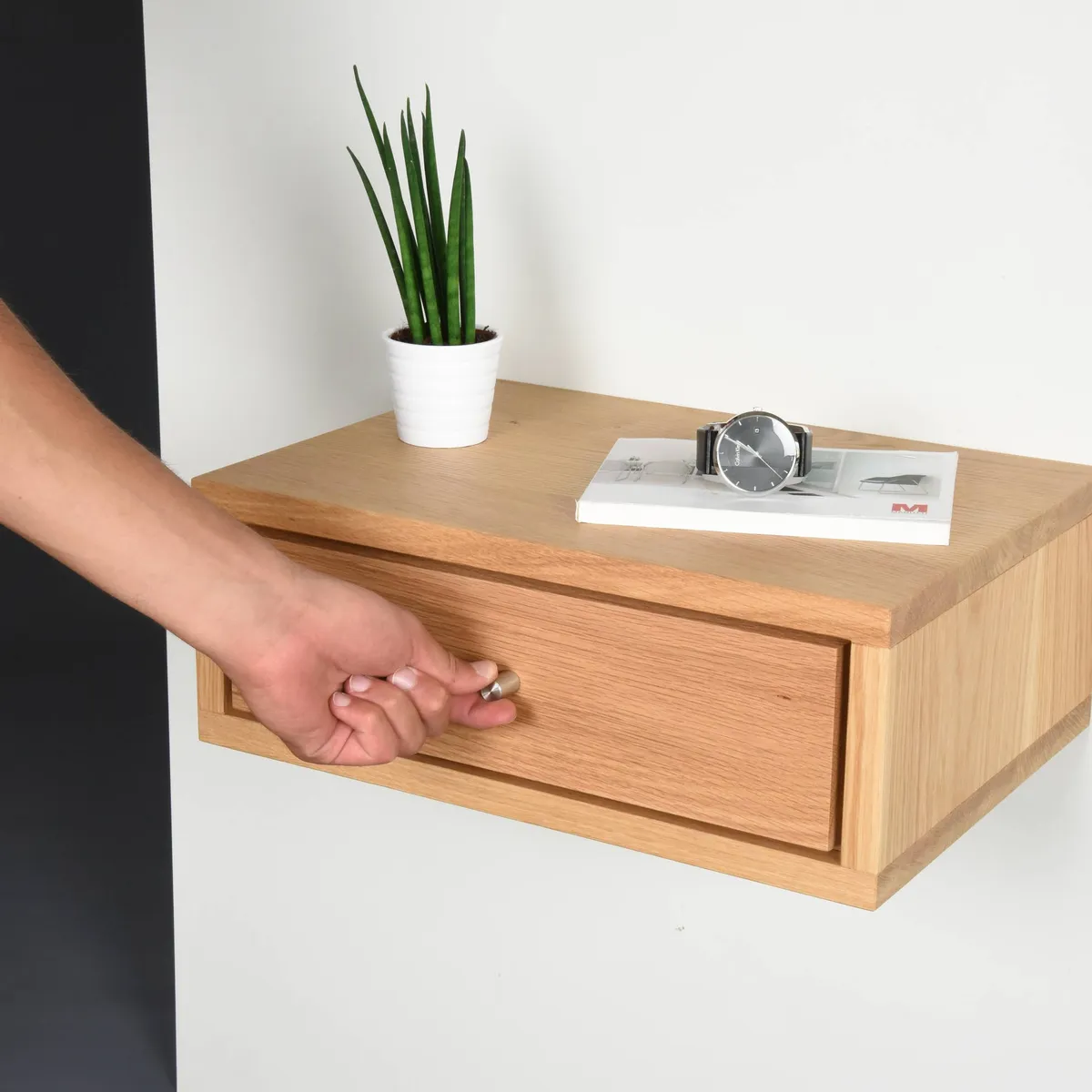 TOP kệ tủ gỗ đầu giường xịn sò với giá rẻ được yêu thích nhất hiện nay TOP kệ tủ gỗ đầu giường xịn sò với giá rẻ được yêu thích nhất hiện nay