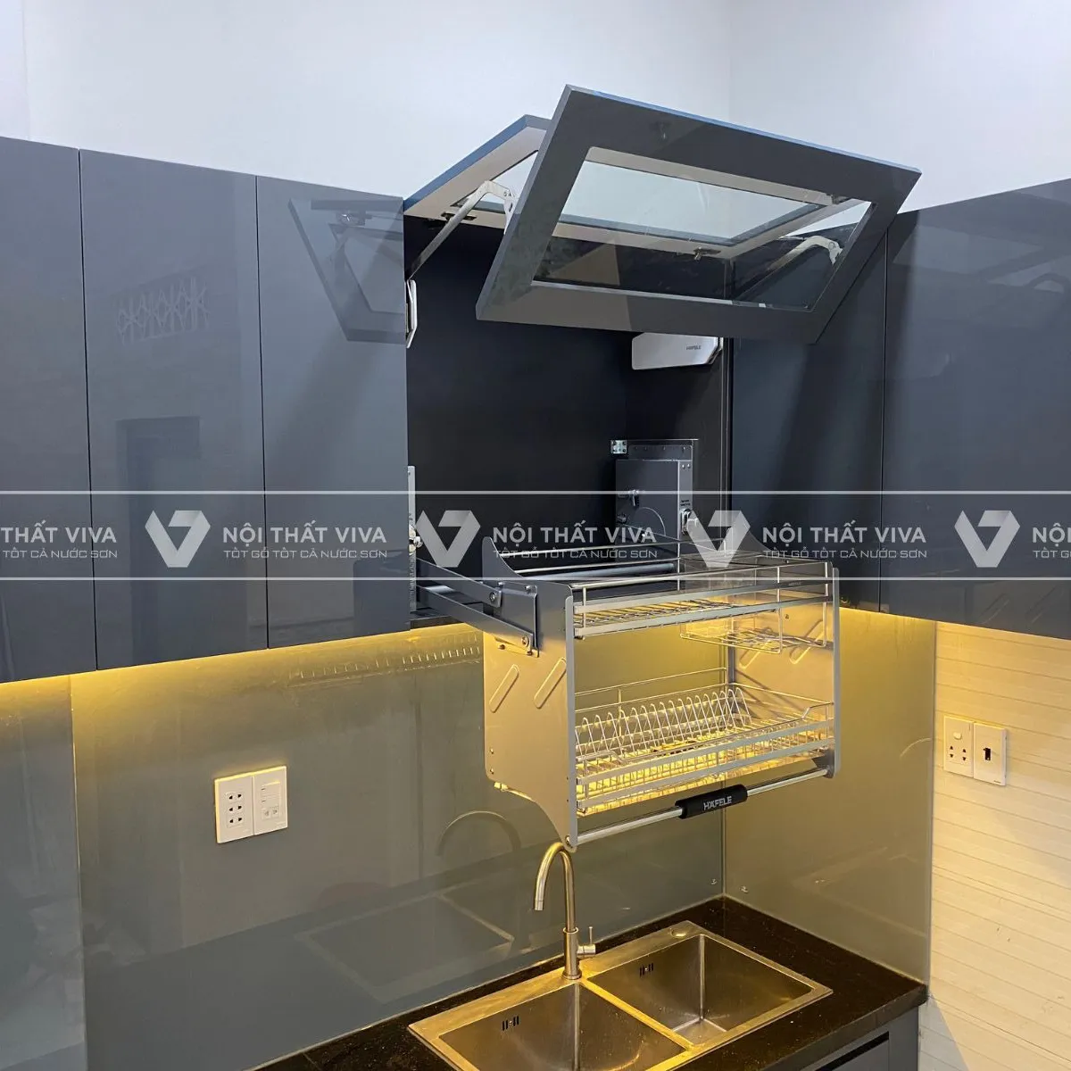 Tủ Bếp Cánh Kính Tủ Bếp Cánh Kính