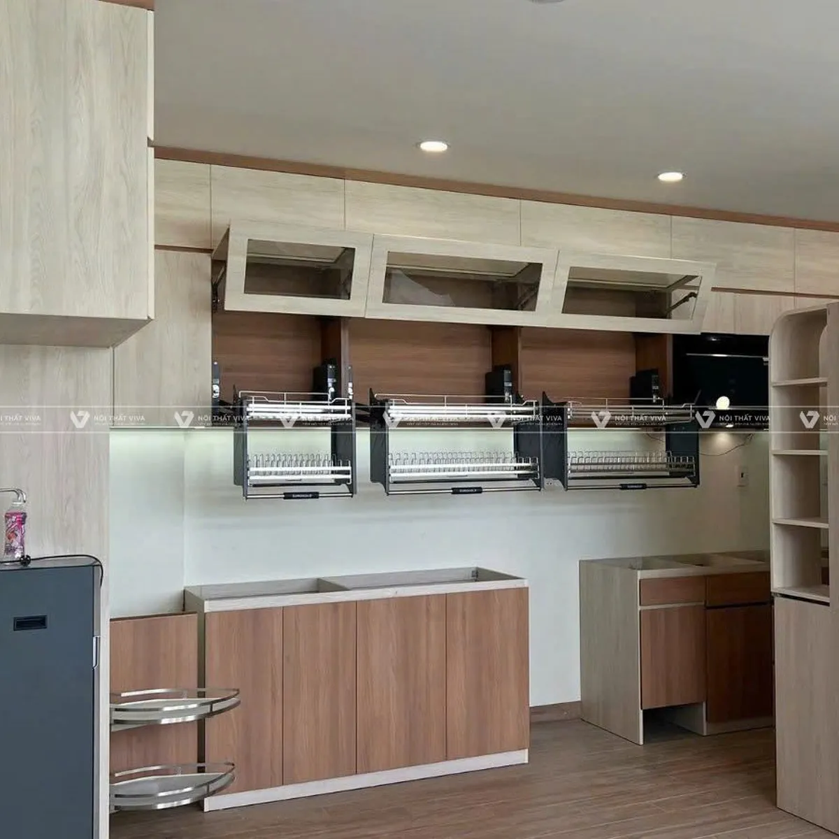 Tủ bếp gỗ công nghiệp Melamine là gì? Ưu điểm, cấu tạo và báo giá chi tiết Tủ bếp gỗ công nghiệp Melamine là gì? Ưu điểm, cấu tạo và báo giá chi tiết