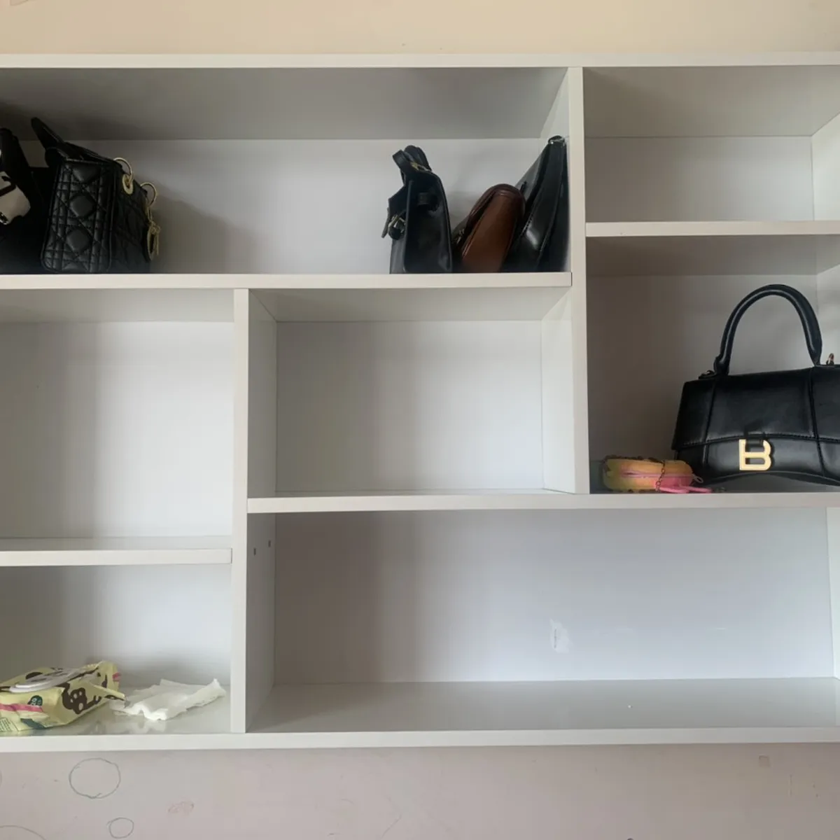 Tủ Đựng Túi Xách Tủ Đựng Túi Xách