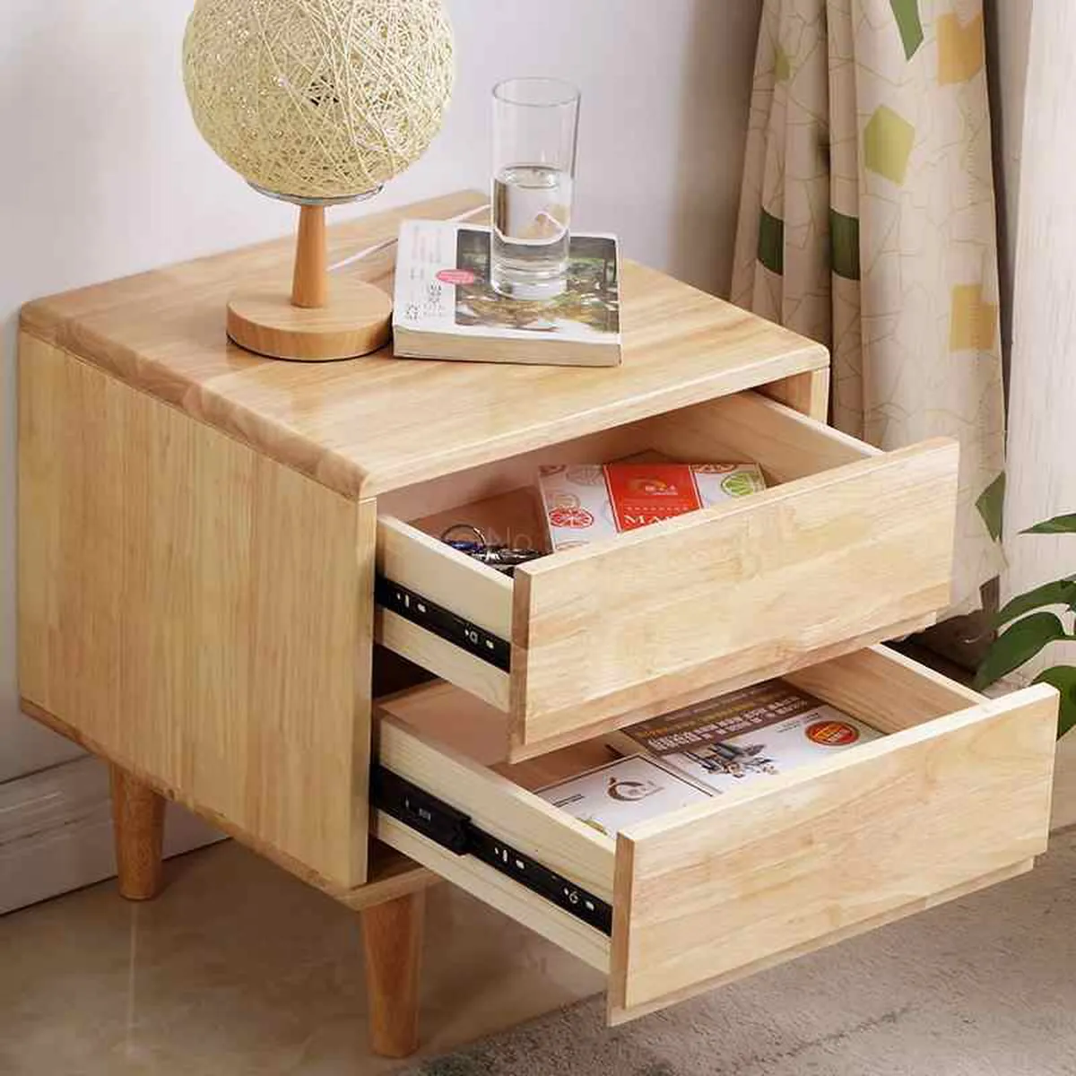 Tủ mini để đầu giường và những cách decor phòng ngủ đẹp xuất sắc Tủ mini để đầu giường và những cách decor phòng ngủ đẹp xuất sắc