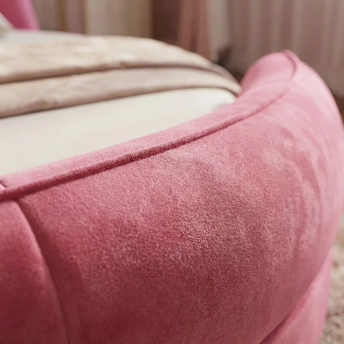 Giường Tr&ograve;n