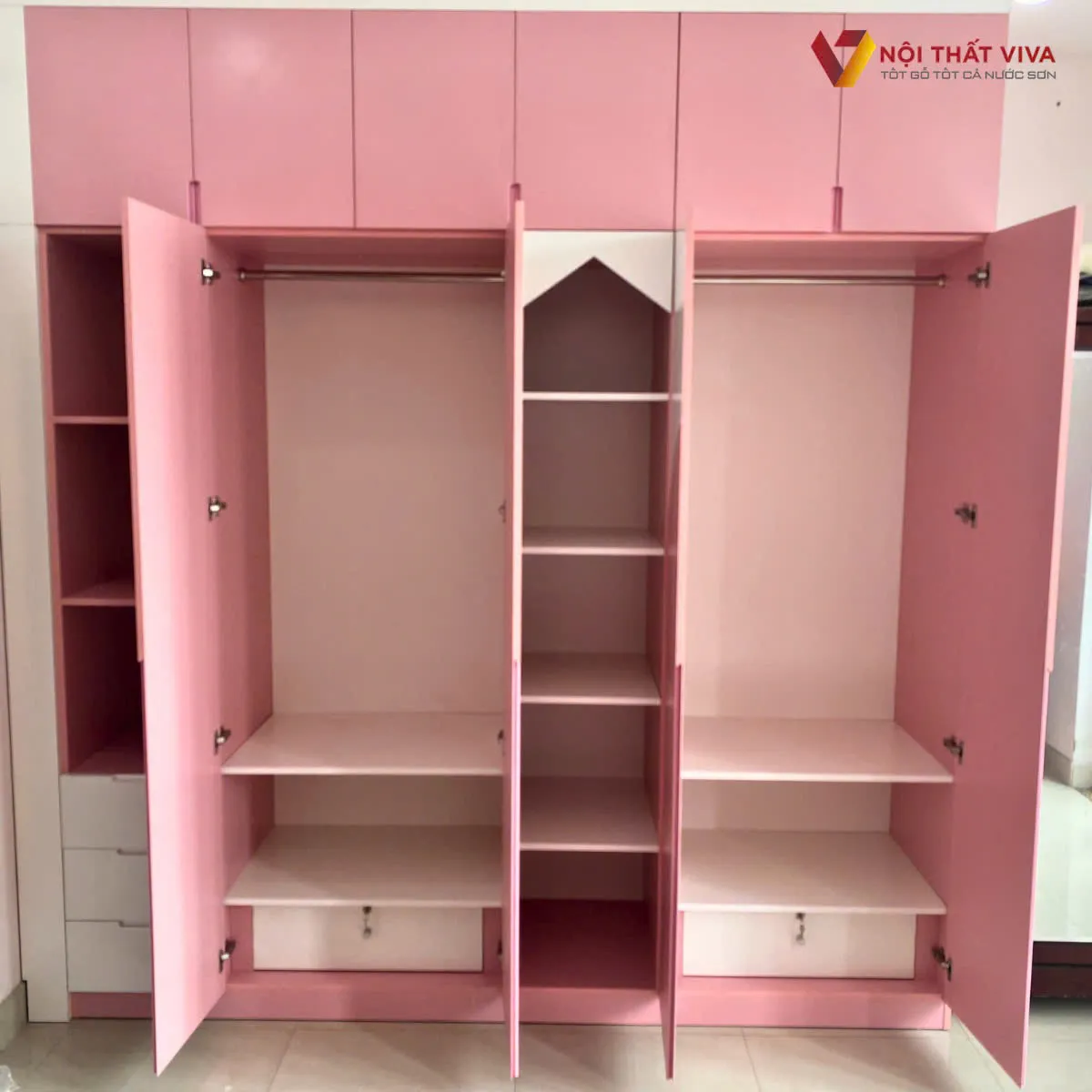 Tủ Quần Áo Cho Bé Gái