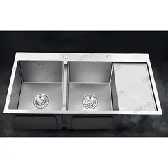 Chậu Rửa Bát 2 Hố Inox 304 Cao Cấp Kết Hợp Bàn Chờ Kèm Phụ Kiện Chậu Rửa Bát 2 Hố Inox 304 Cao Cấp Kết Hợp Bàn Chờ Kèm Phụ Kiện