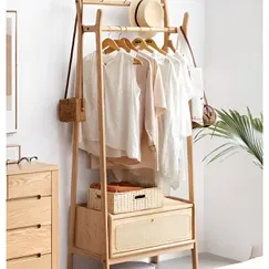 Kệ Treo Quần Áo Gỗ Sồi Kết Hợp Hộc Kéo Để Đồ Phong Cách Tối Ưu Kệ Treo Quần Áo Gỗ Sồi Kết Hợp Hộc Kéo Để Đồ Phong Cách Tối Ưu