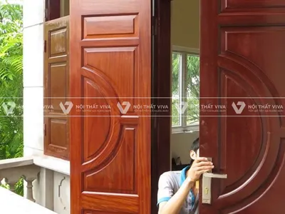 Cách sửa chữa cửa gỗ cũ chi tiết từ A đến Z có thể bạn chưa biết 