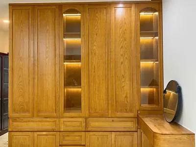 Có nên lắp tủ quần áo kịch trần không? Các mẫu tủ áo kịch trần đẹp 