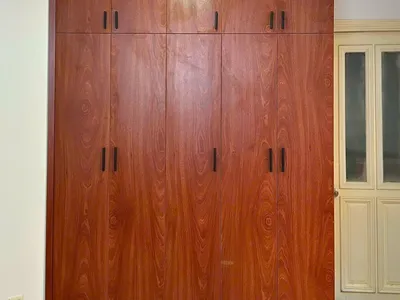 Tủ quần áo cao kịch trần có gì ưu việt so với tủ thường? Giải đáp ngay tại đây!