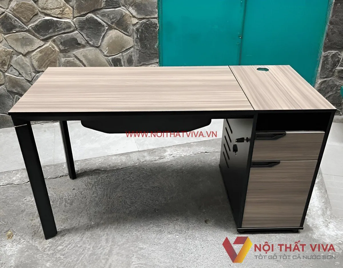 Bàn Làm Việc Cho Nhân Viên Văn Phòng Gỗ Mdf Melamine Kết Hợp Chân Sắt