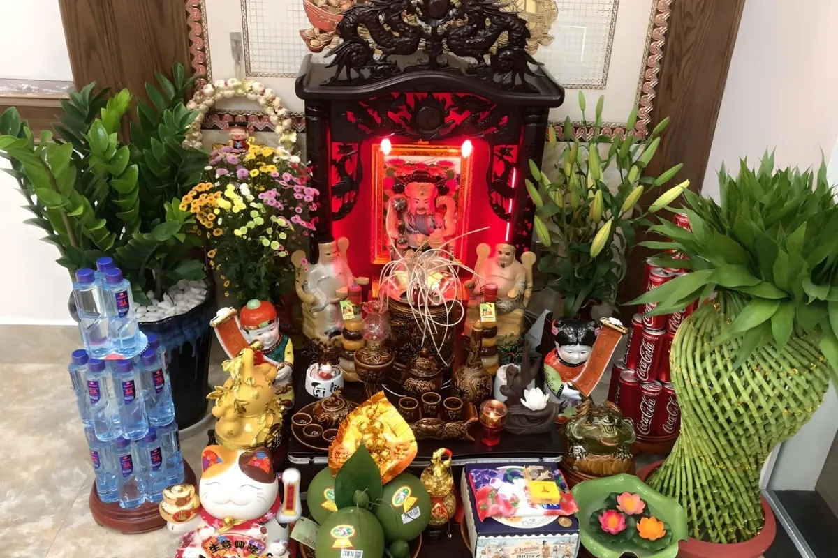 Bàn Thờ Thần Tài - Ông Địa