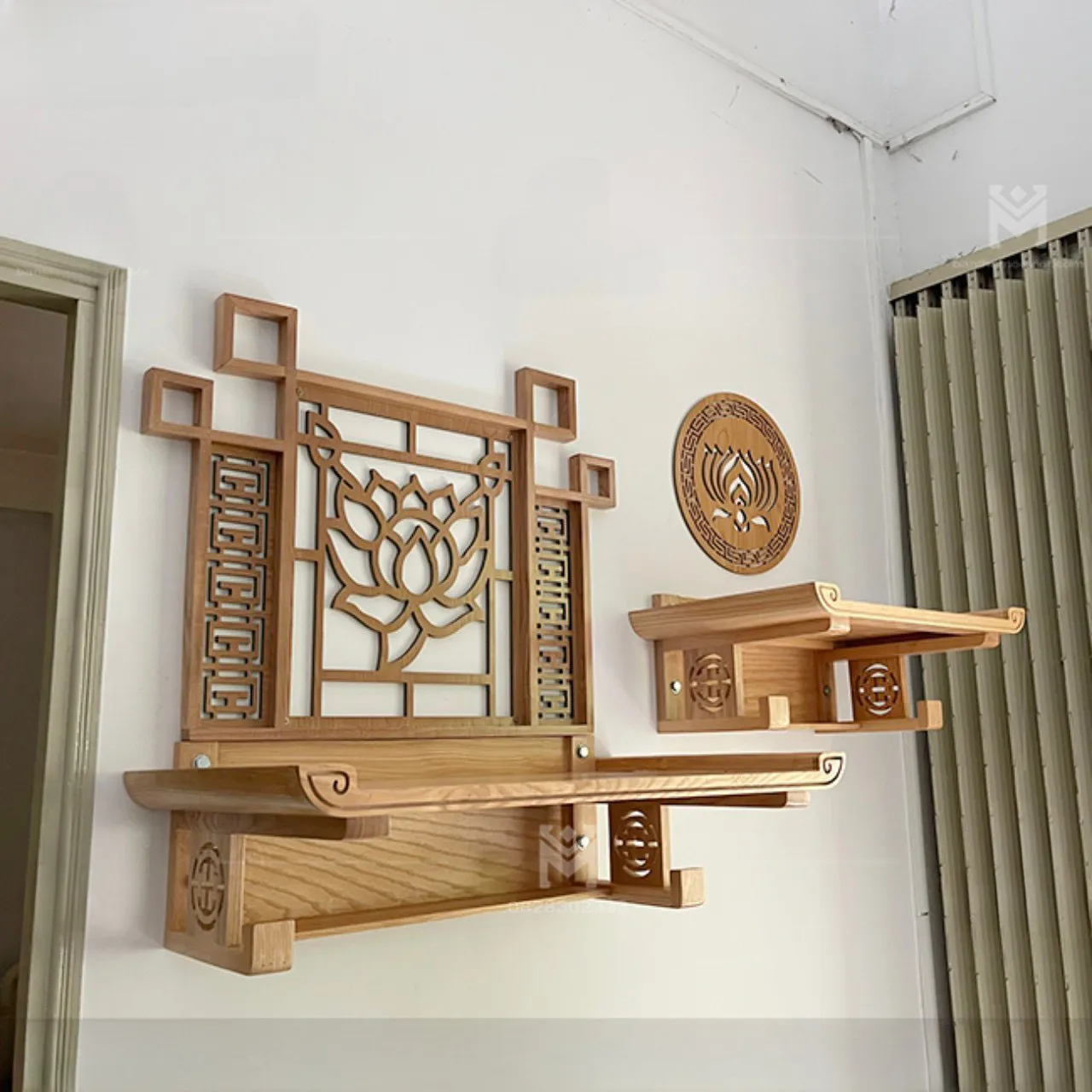 Bàn Thờ Treo Tường