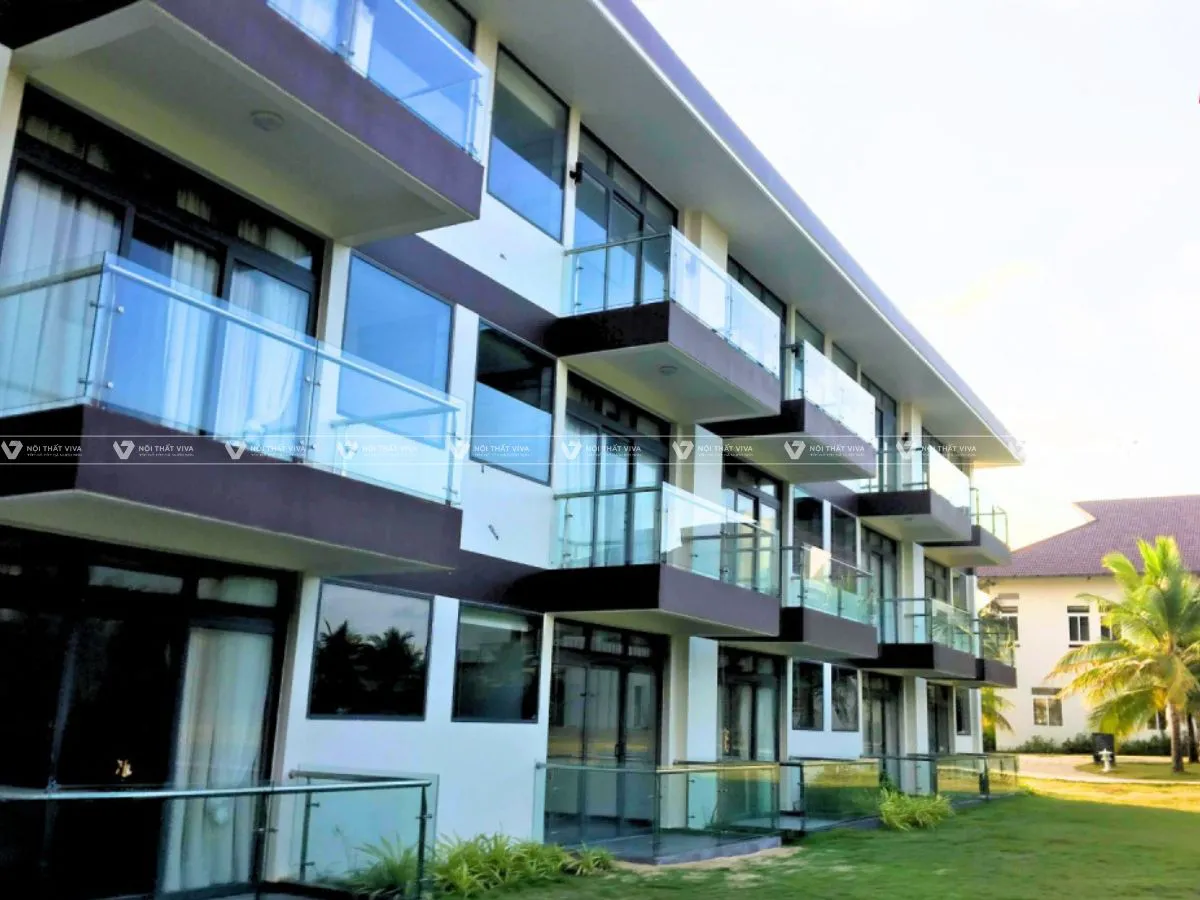 Cửa Kính Ban Công