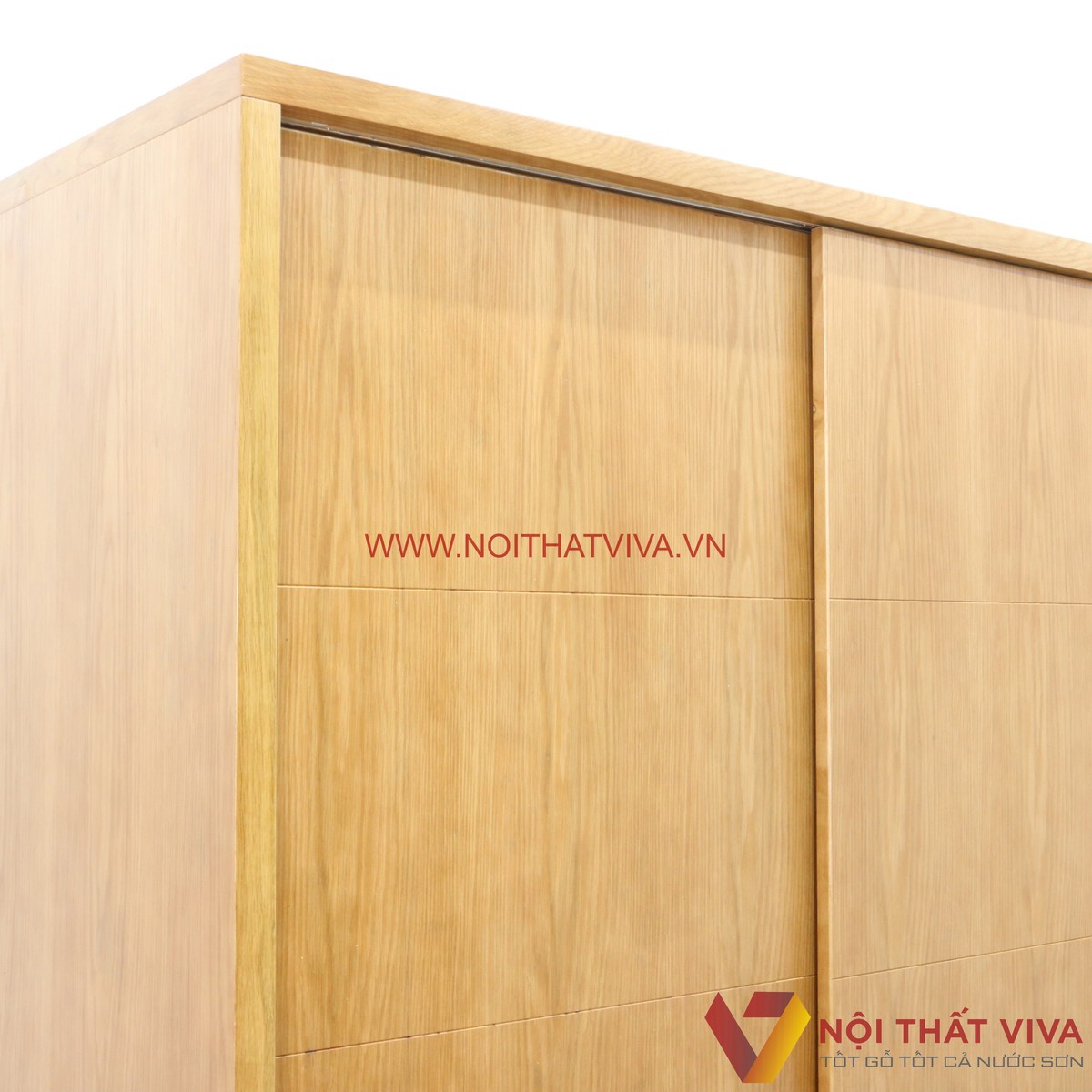 Điều gì giúp tủ áo gỗ Sồi Mỹ chinh phục người dùng Việt?