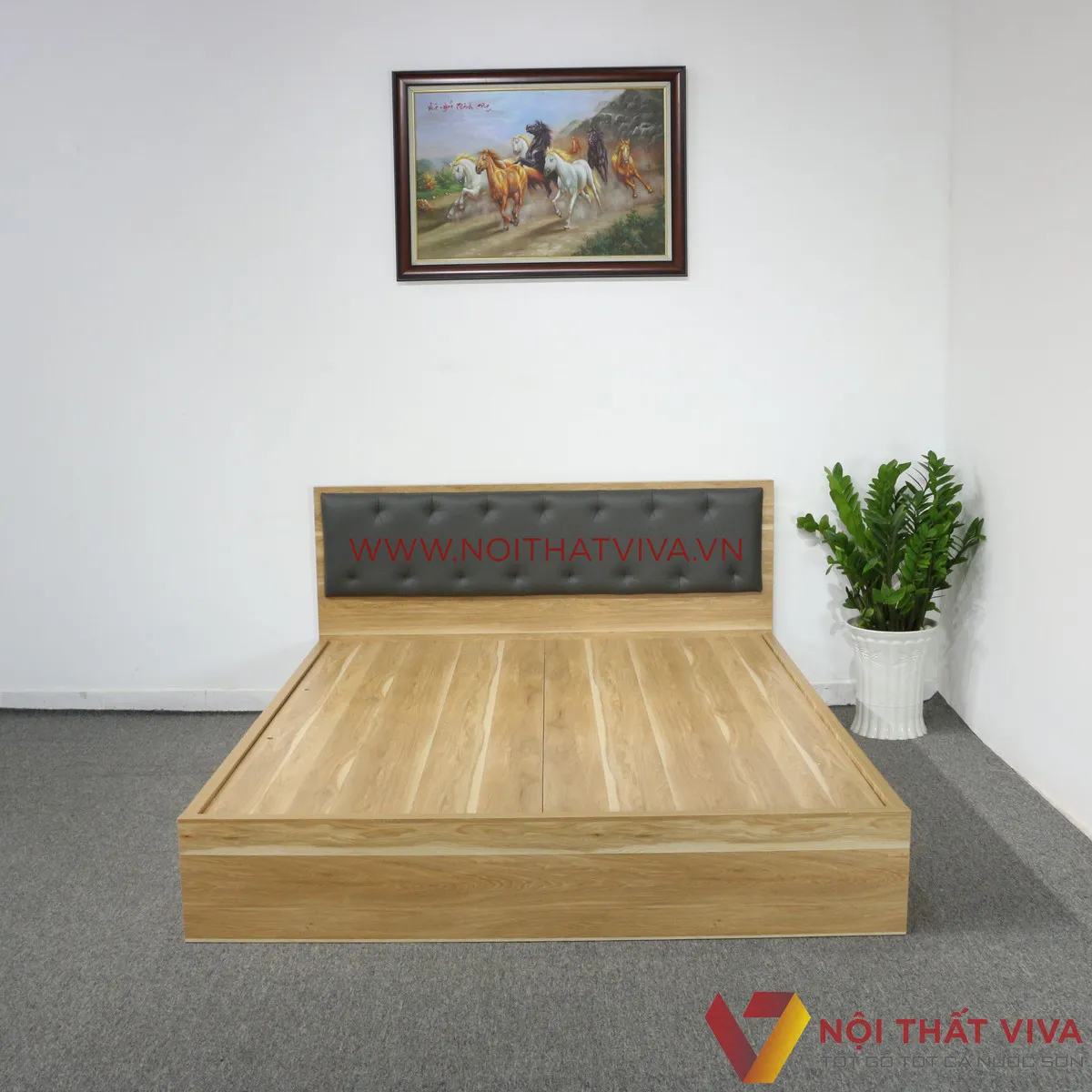 Giường Ngủ Gỗ Công Nghiệp Có Ngăn Kéo Màu Vân Gỗ Vàng Sọc + Đầu Nệm Đen Đẹp