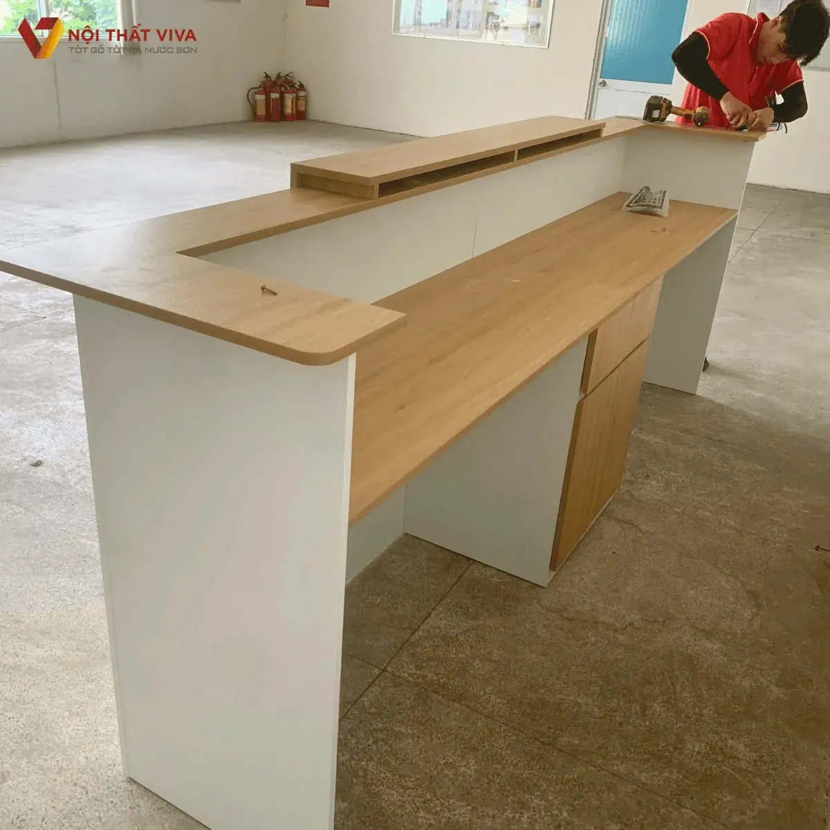 Quầy lễ tân
