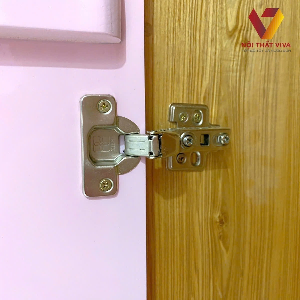 Thanh L&yacute; H&agrave;ng Trưng B&agrave;y gi&aacute; rẻ tận gốc, h&agrave;ng chuẩn chất lượng cao