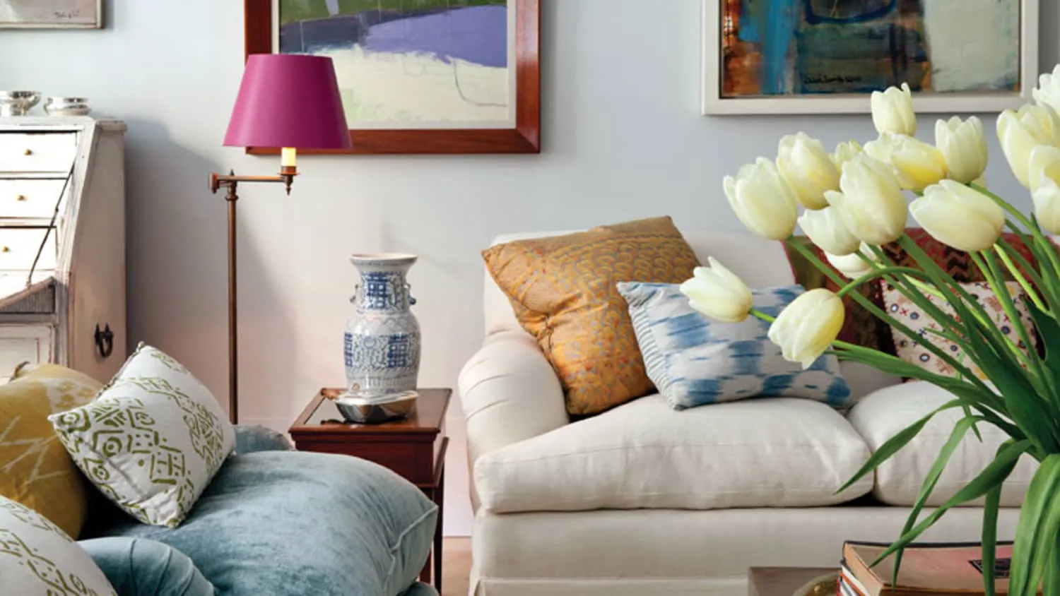 bàn ghế gỗ kết hợp sofa