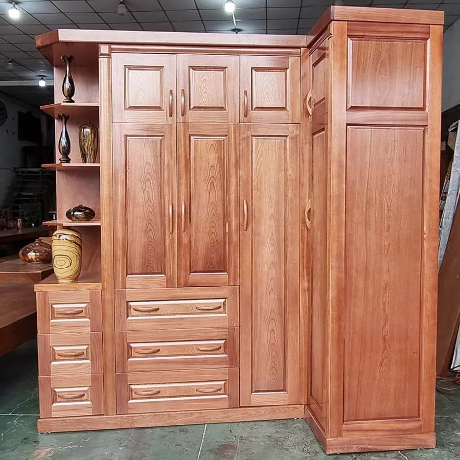 Tủ Quần Áo Cổ Điển