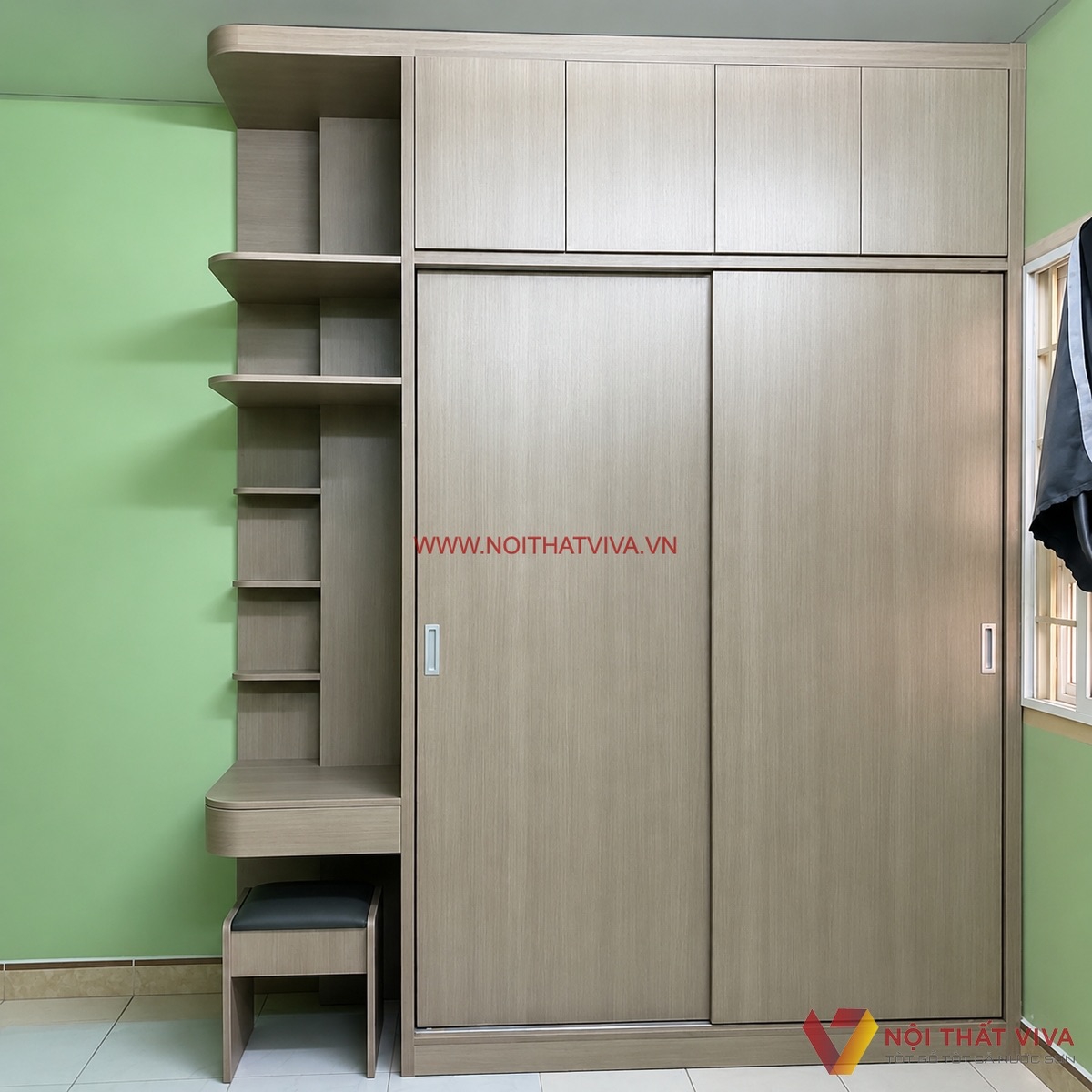 Tủ quần &aacute;o gỗ c&ocirc;ng nghiệp cửa l&ugrave;a kết hợp kệ trang tr&iacute; v&agrave; b&agrave;n trang điểm