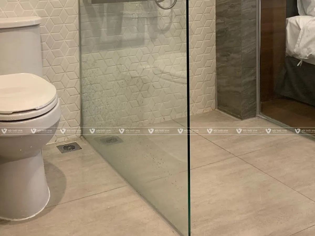 Vách Kính Nhà Tắm